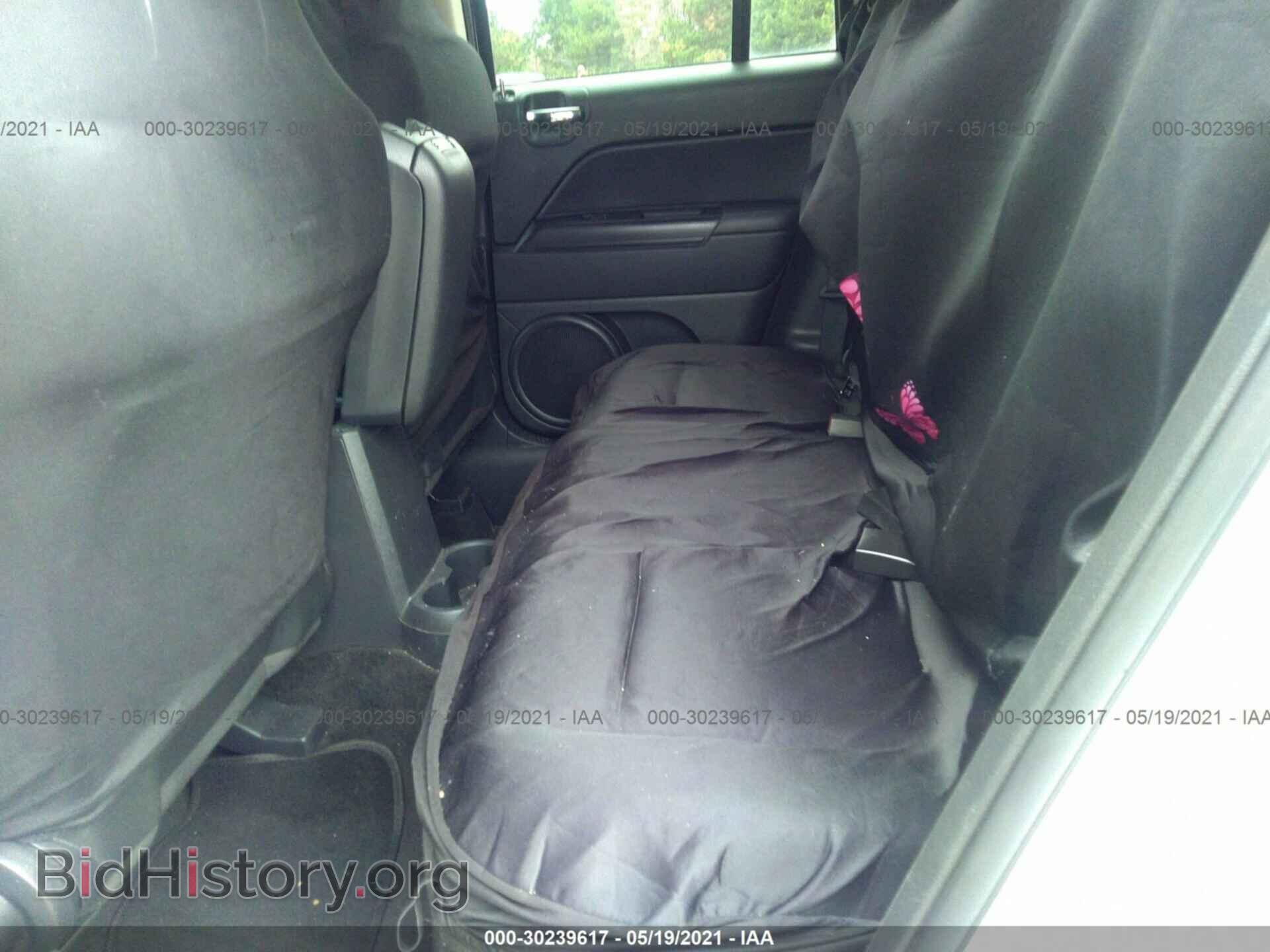 2012 JEEP COMPASS - VIN: 1C4NJDEB7CD675748 - Фото 8