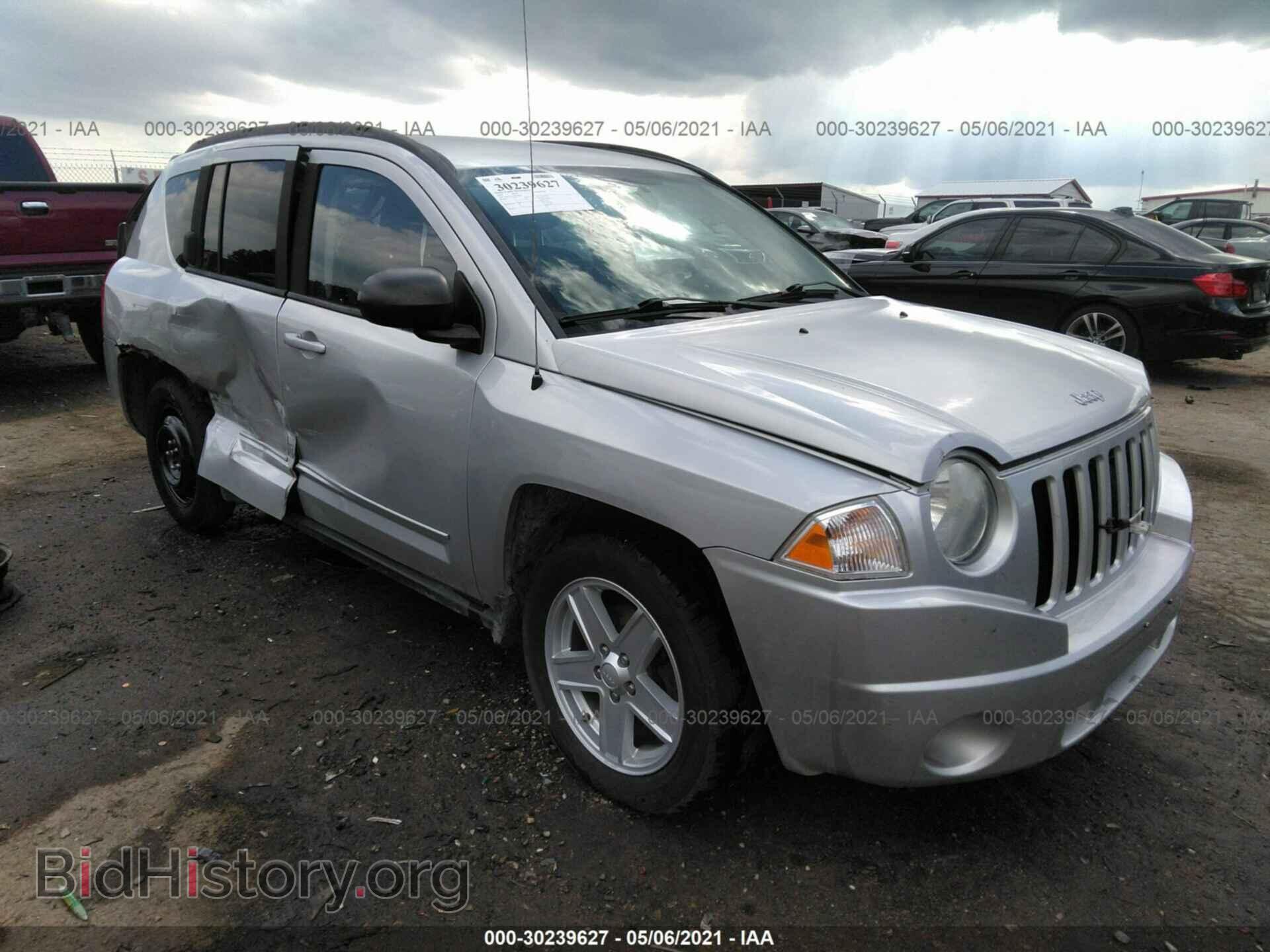 Фотография 1J4NT4FA5AD522017 - JEEP COMPASS 2010