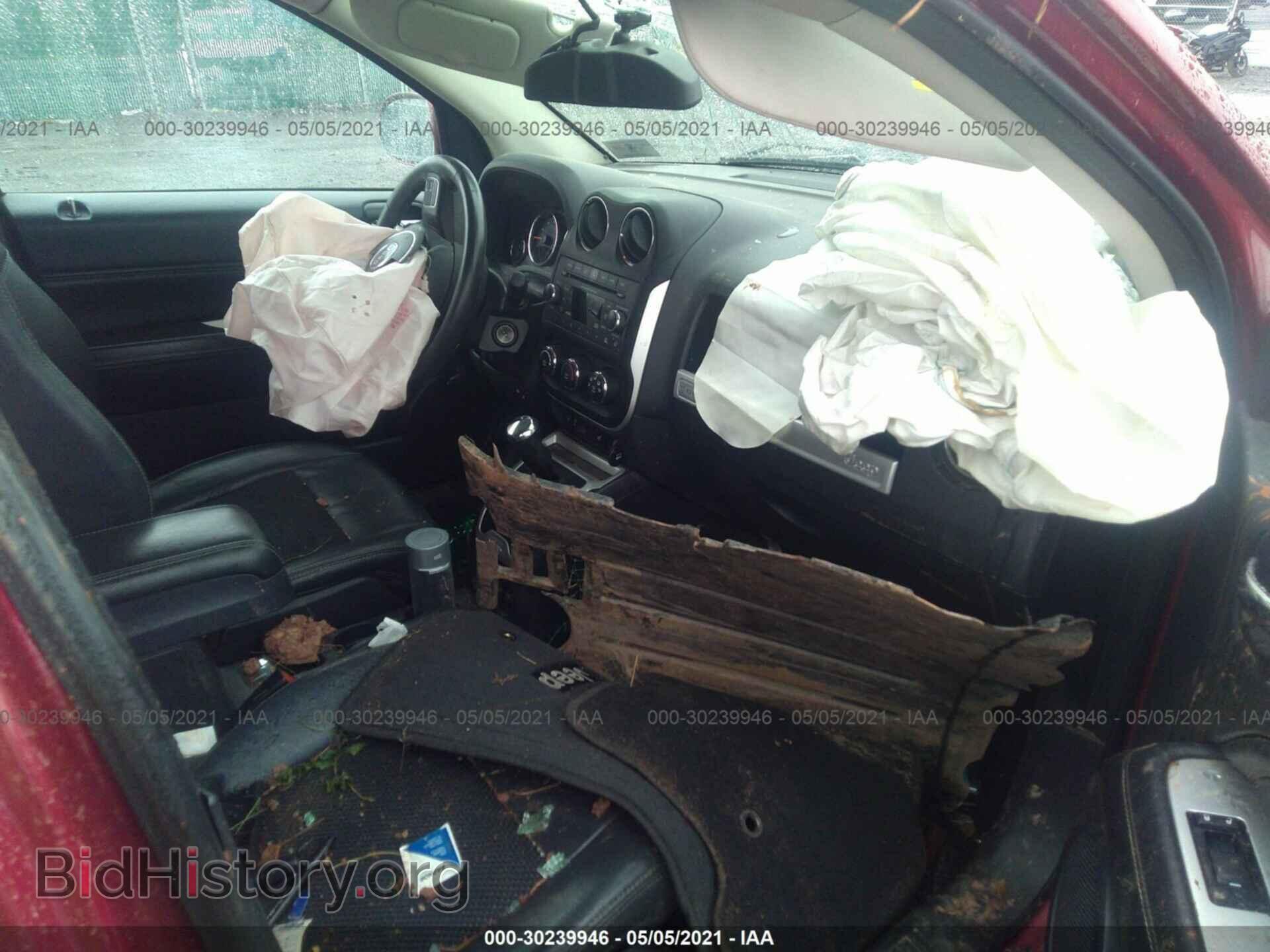 2014 JEEP COMPASS - VIN: 1C4NJDEB6ED884577 - Photo 5