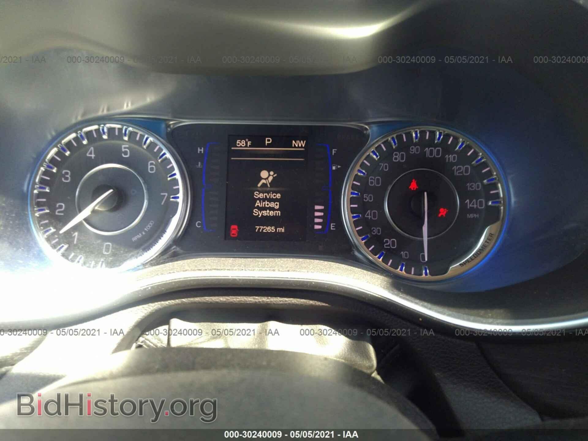 2016 CHRYSLER 200 - VIN: 1C3CCCAB1GN186302 - Фото 7