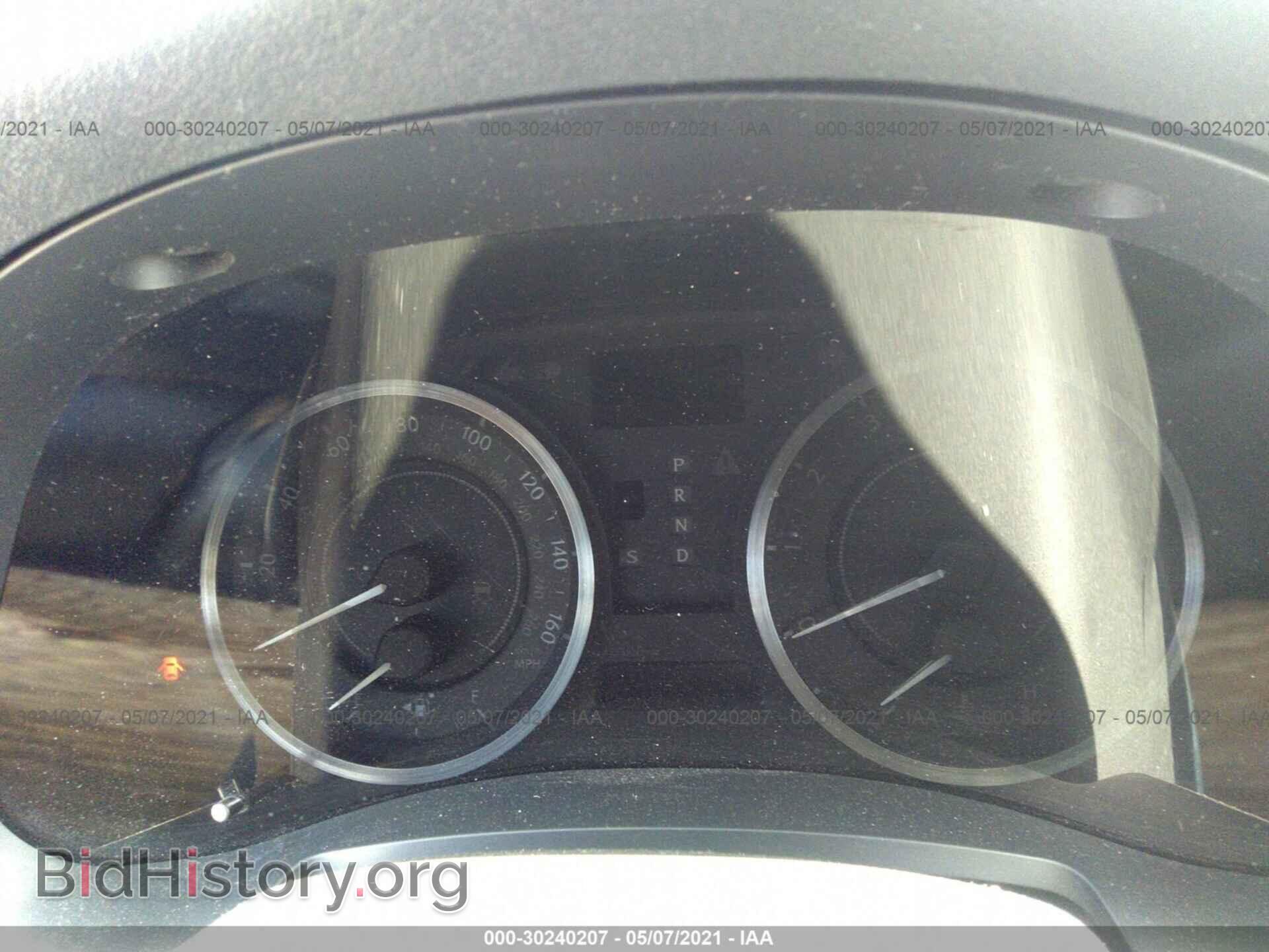 2011 LEXUS IS 250C - VIN: JTHFF2C20B2519265 - Фото 7
