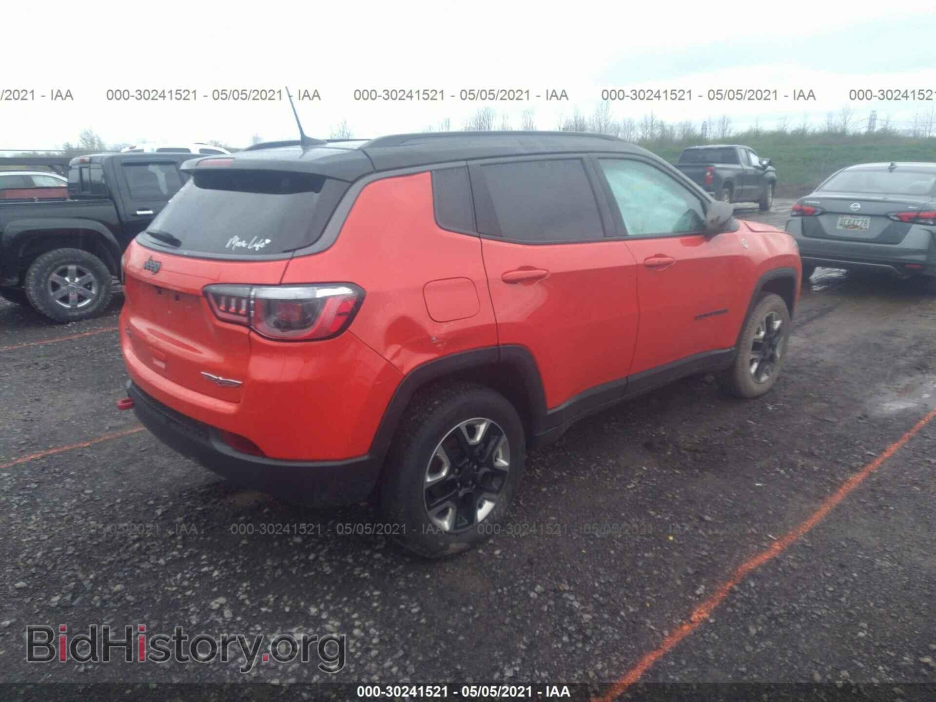 2018 JEEP COMPASS - VIN: 3C4NJDDB2JT130243 - Фото 4