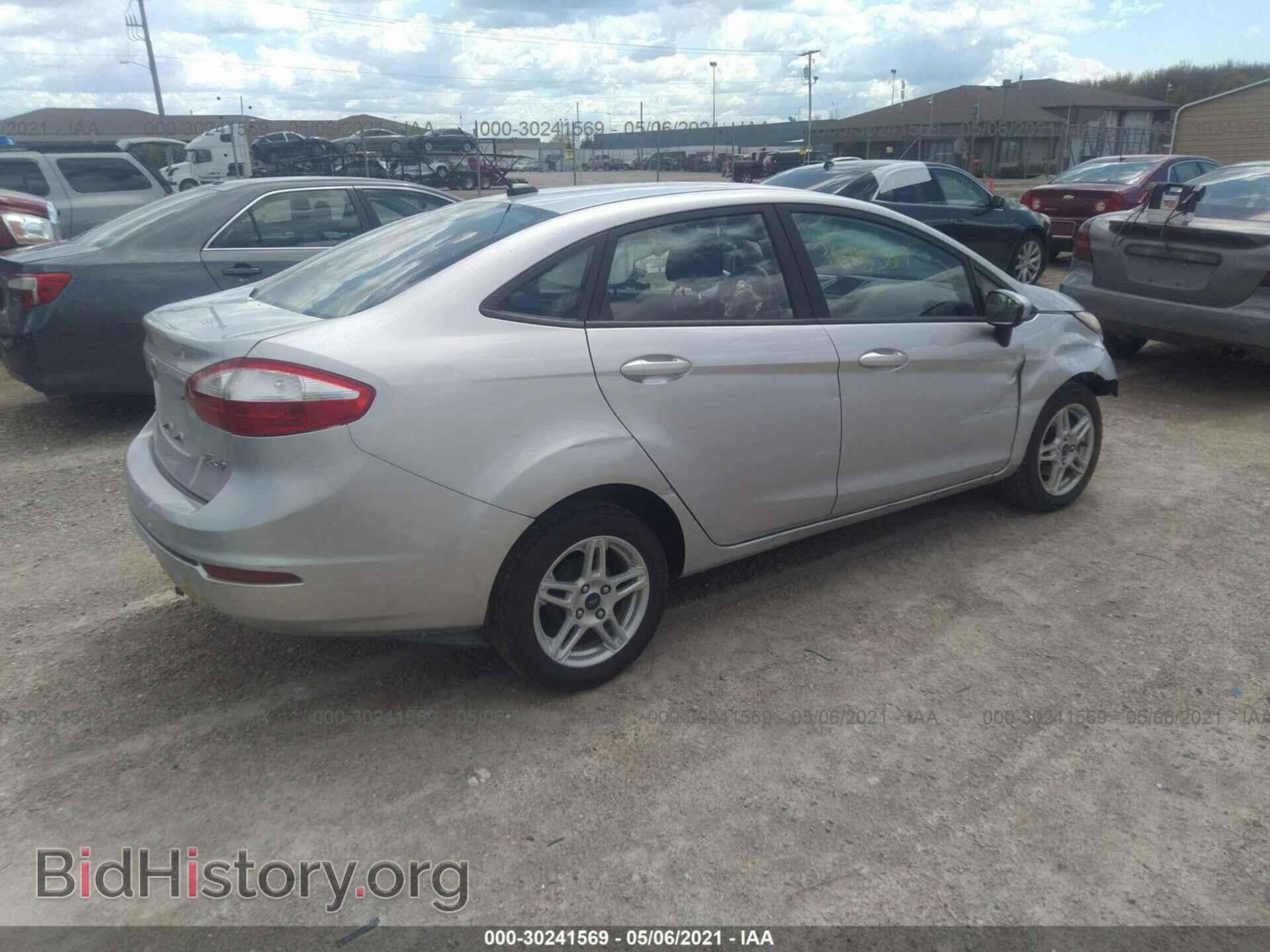 2017 FORD FIESTA - VIN: 3FADP4BJ9HM135809 - Фото 4