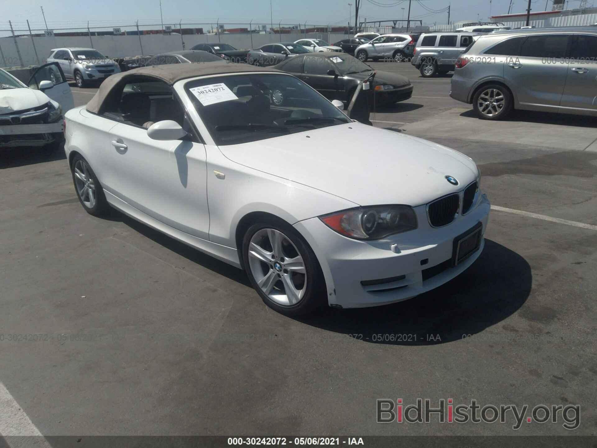 Photo WBAUL73579VJ75853 - BMW 1 SERIES 2009