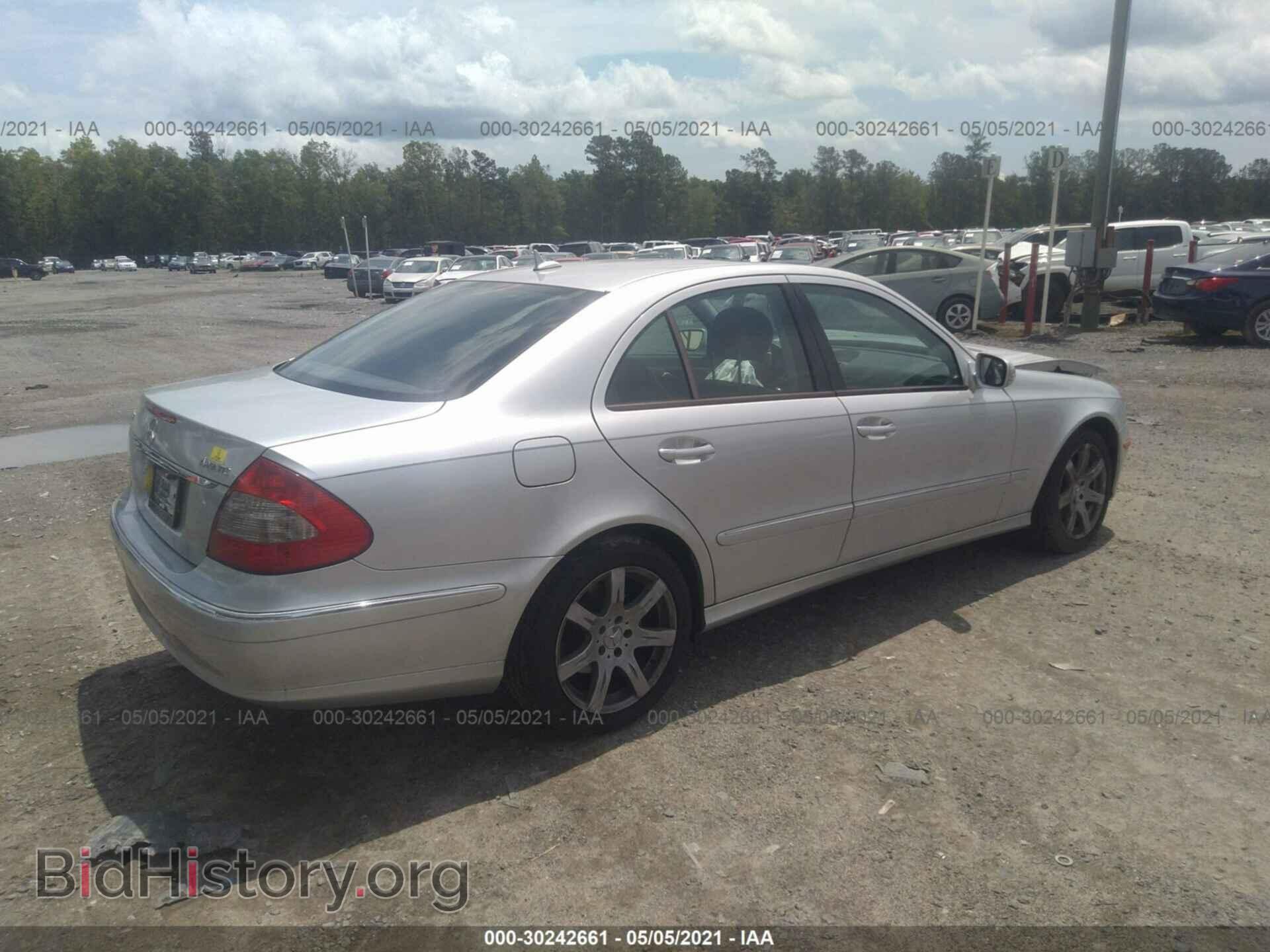 2007 MERCEDES-BENZ E-CLASS - VIN: WDBUF87X27X211573 - Фото 4