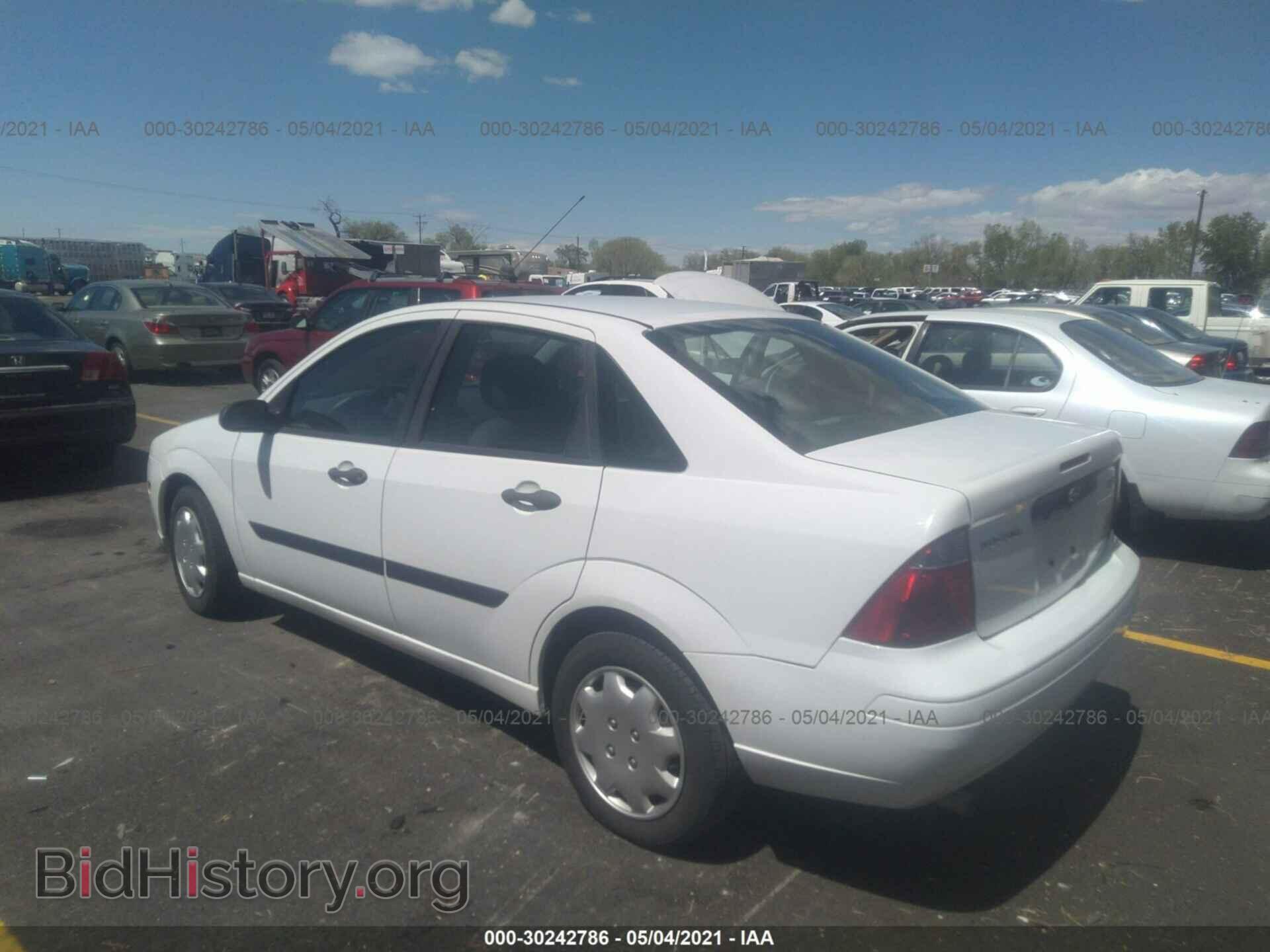 2006 FORD FOCUS - VIN: 1FAFP34N06W208792 - Фото 3