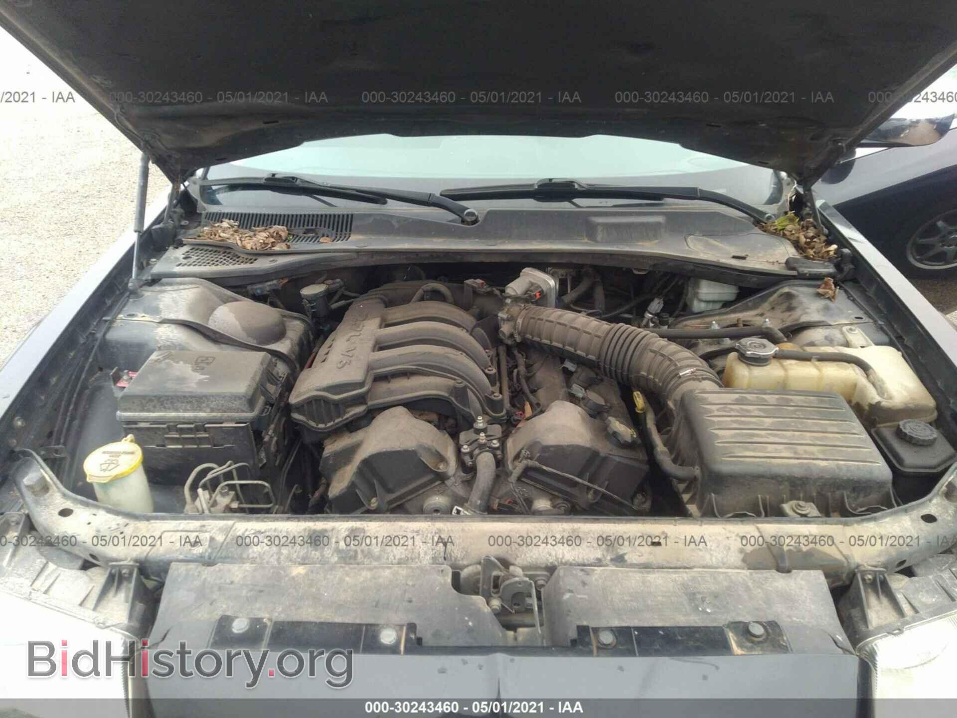 2010 CHRYSLER 300 - VIN: 2C3CA4CD3AH281101 - Photo 10