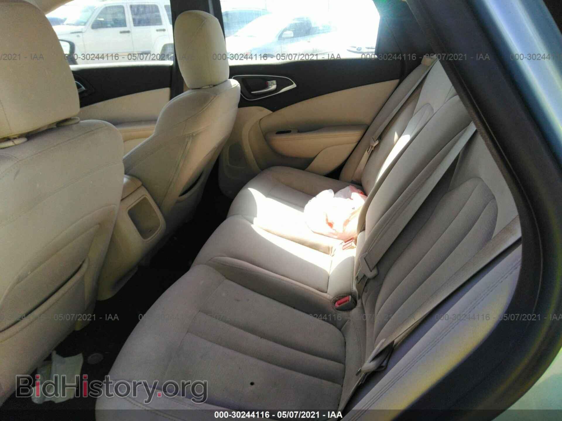 2015 CHRYSLER 200 - VIN: 1C3CCCAB6FN652904 - Фото 8