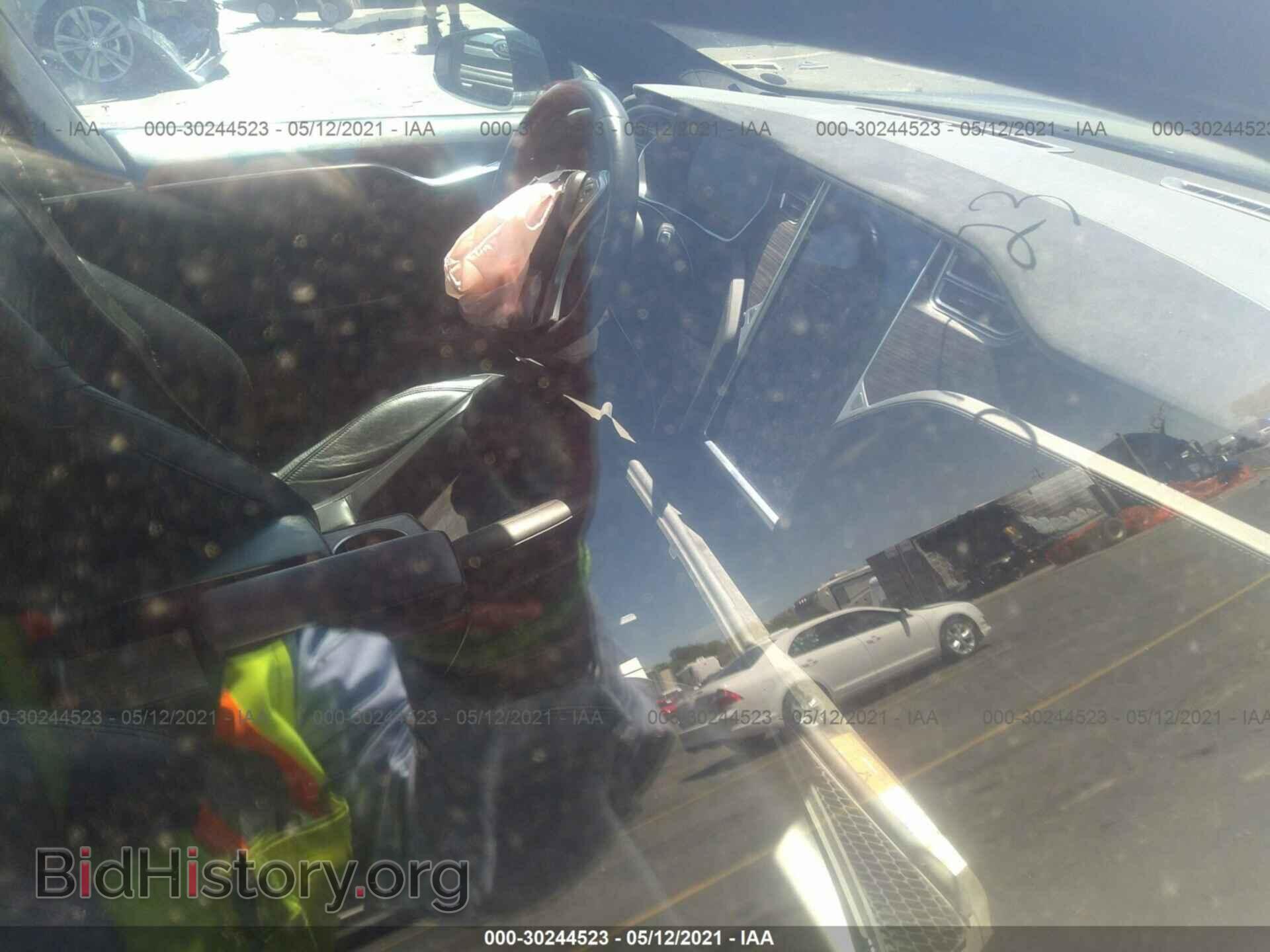 2015 TESLA MODEL S - VIN: 5YJSA1E21FF115755 - Фото 5