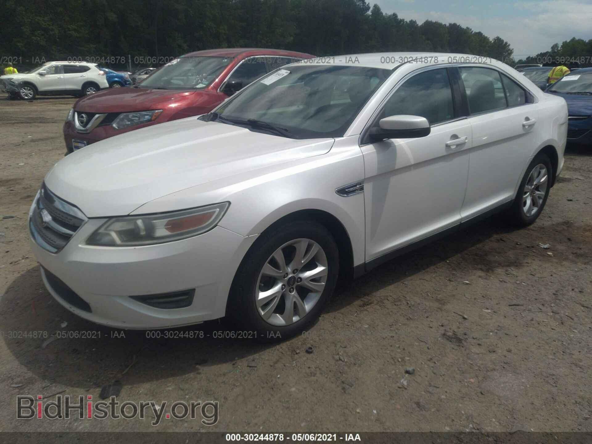 2010 FORD TAURUS - VIN: 1FAHP2EW5AG149168 - Фото 2