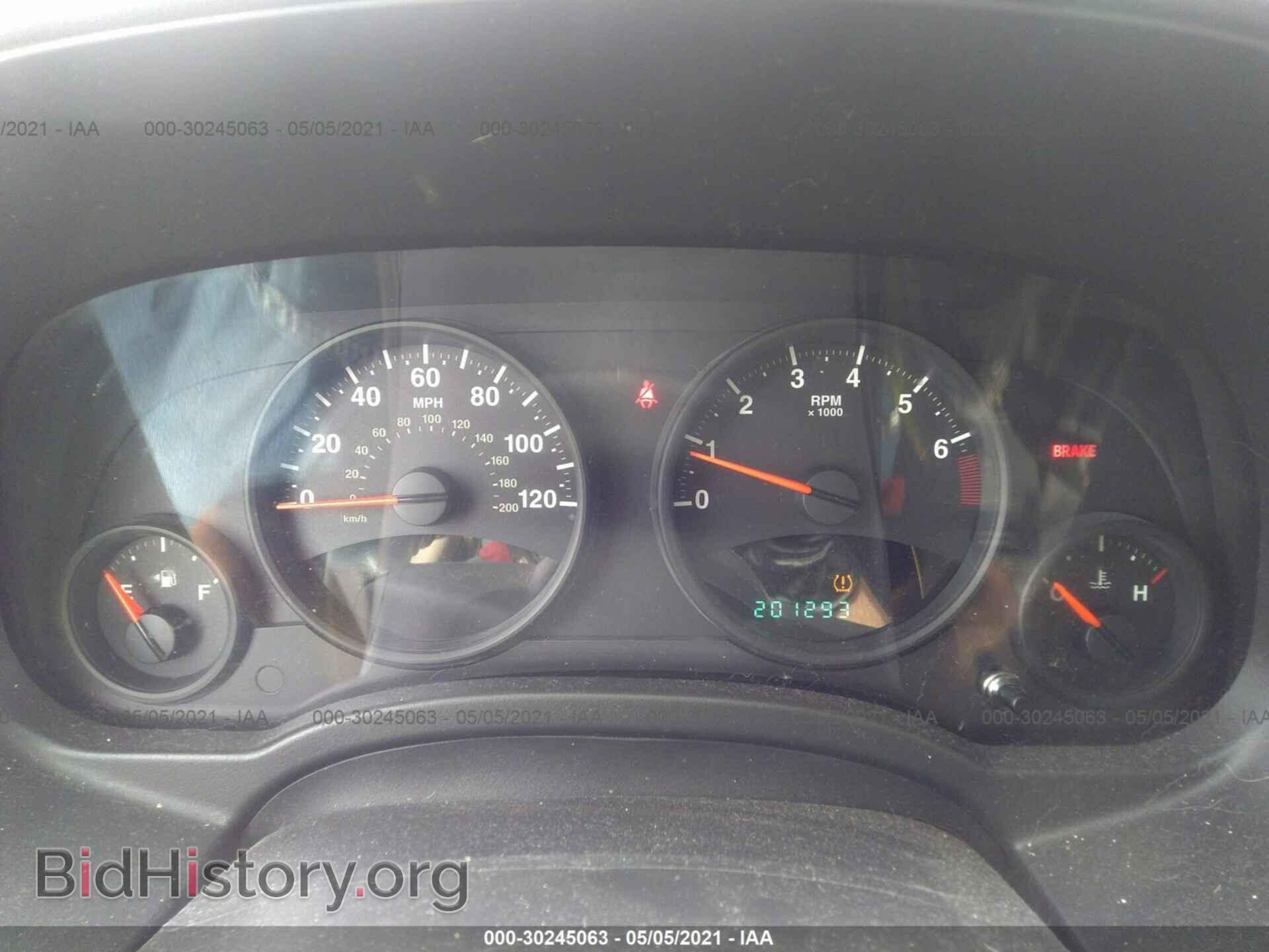 2012 JEEP COMPASS - VIN: 1C4NJCBA2CD631498 - Photo 7