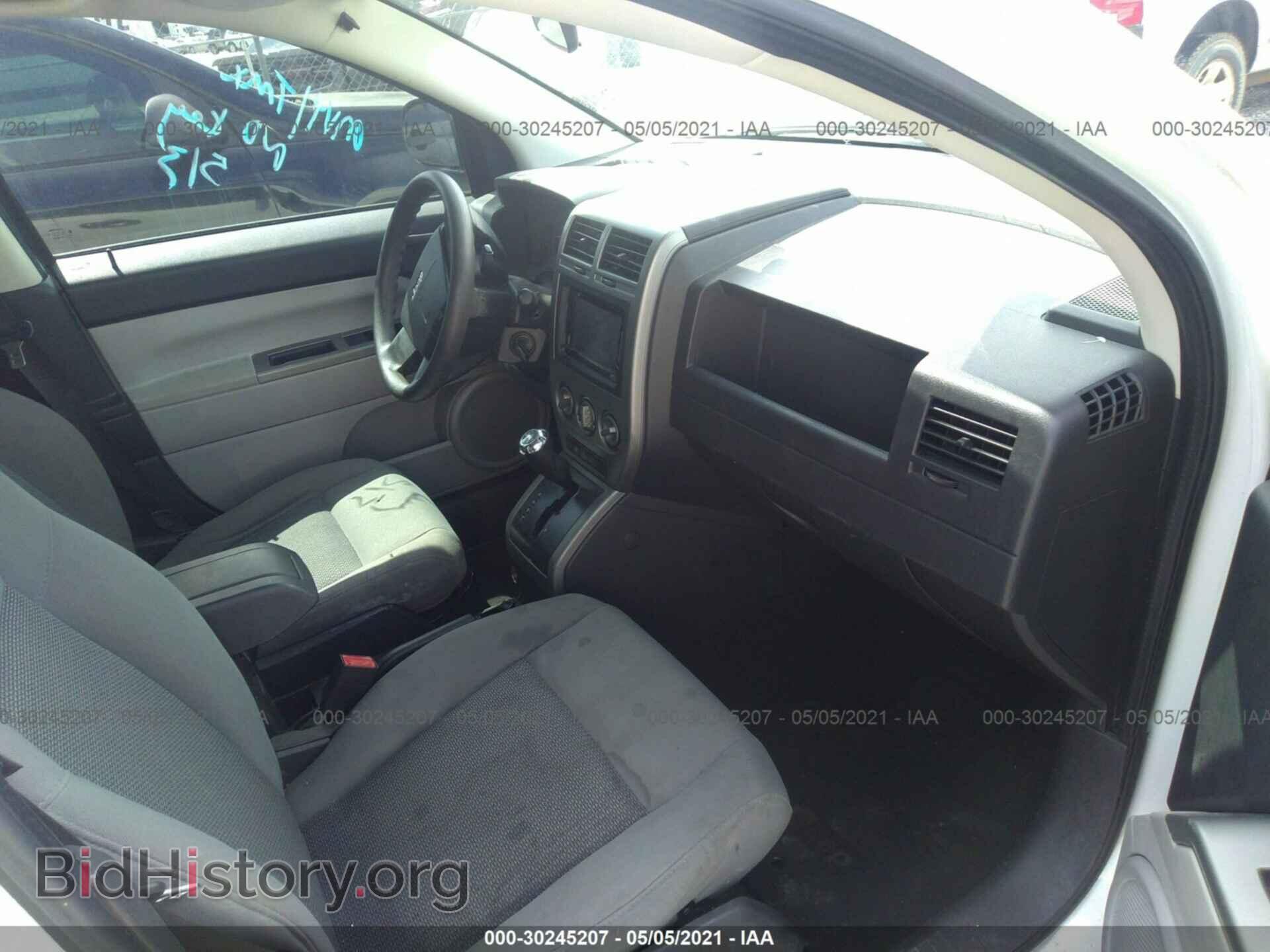 2007 JEEP COMPASS - VIN: 1J8FT47W17D185870 - Фото 5