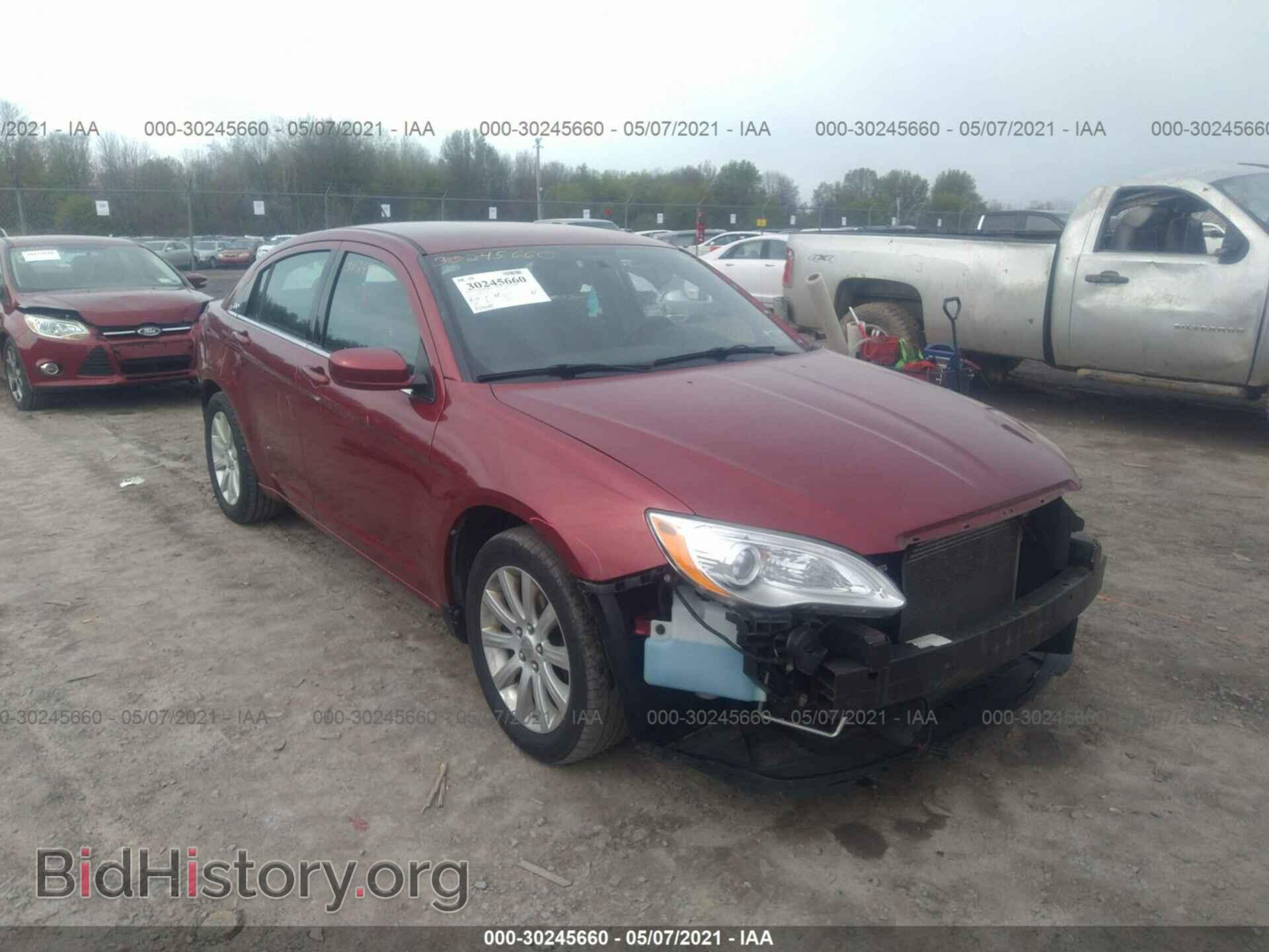 Фотография 1C3CCBBGXDN569526 - CHRYSLER 200 2013