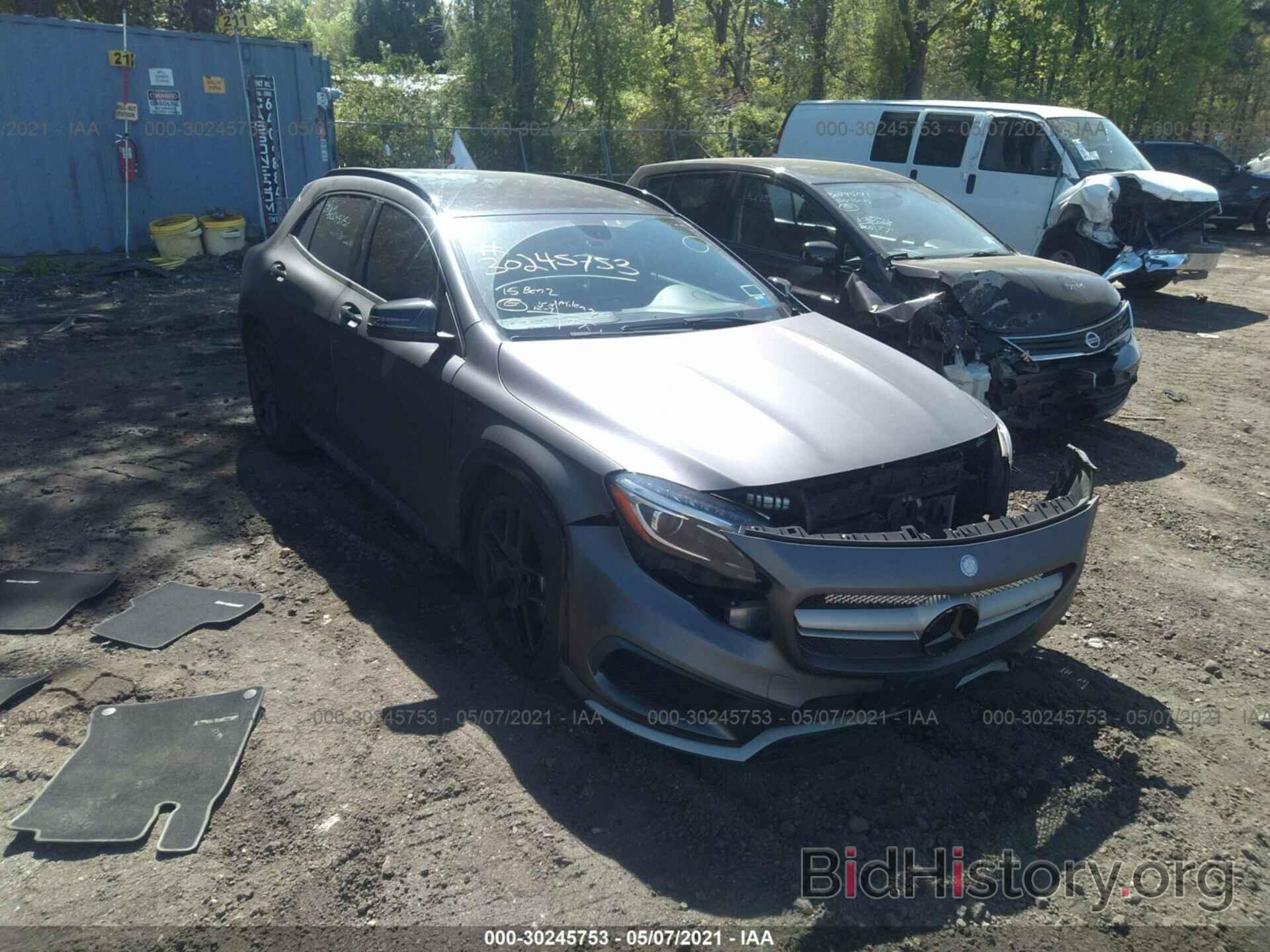 Photo WDDTG5CBXFJ069855 - MERCEDES-BENZ GLA-CLASS 2015