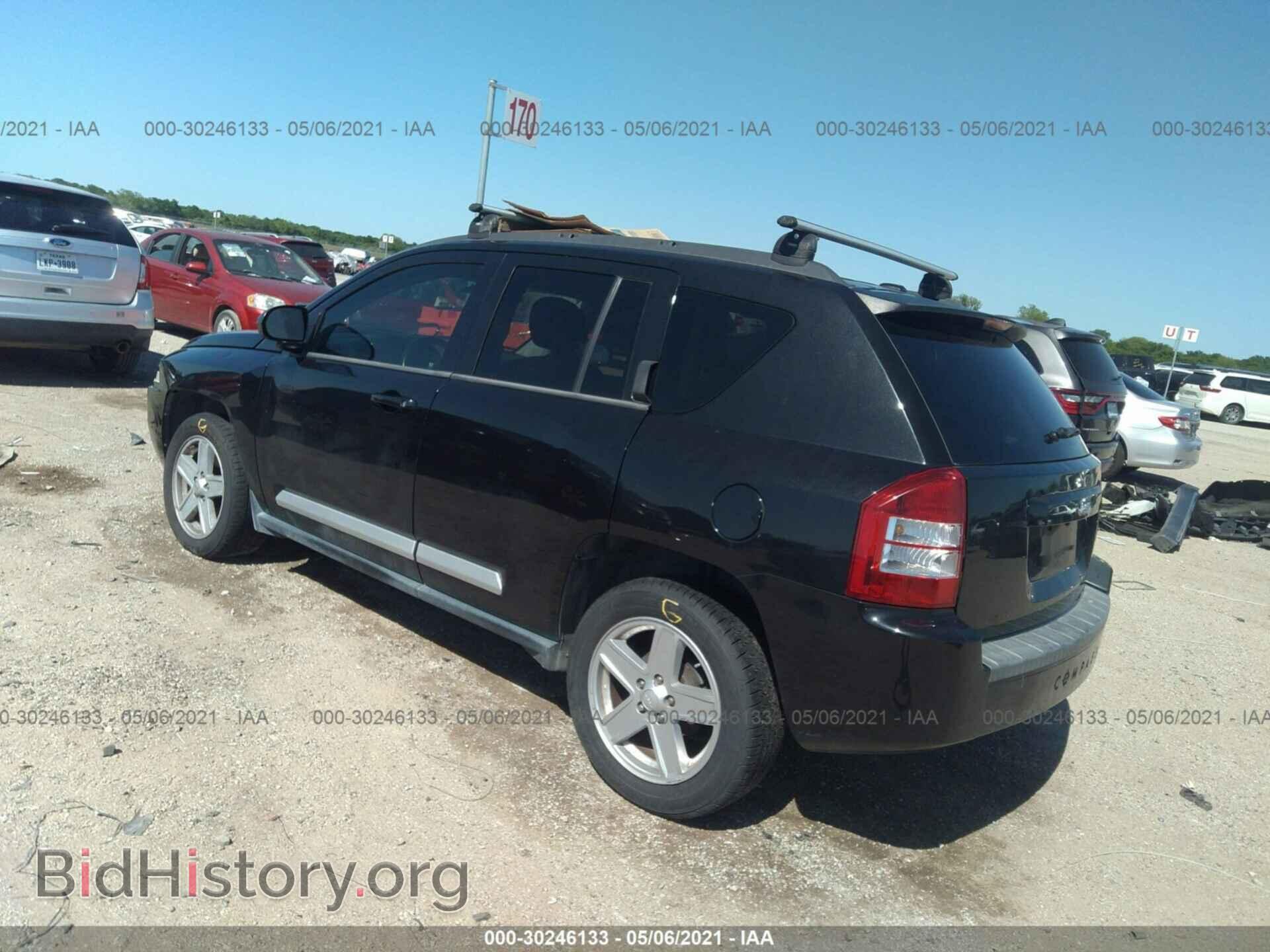 2010 JEEP COMPASS - VIN: 1J4NT1FA9AD641316 - Фото 3