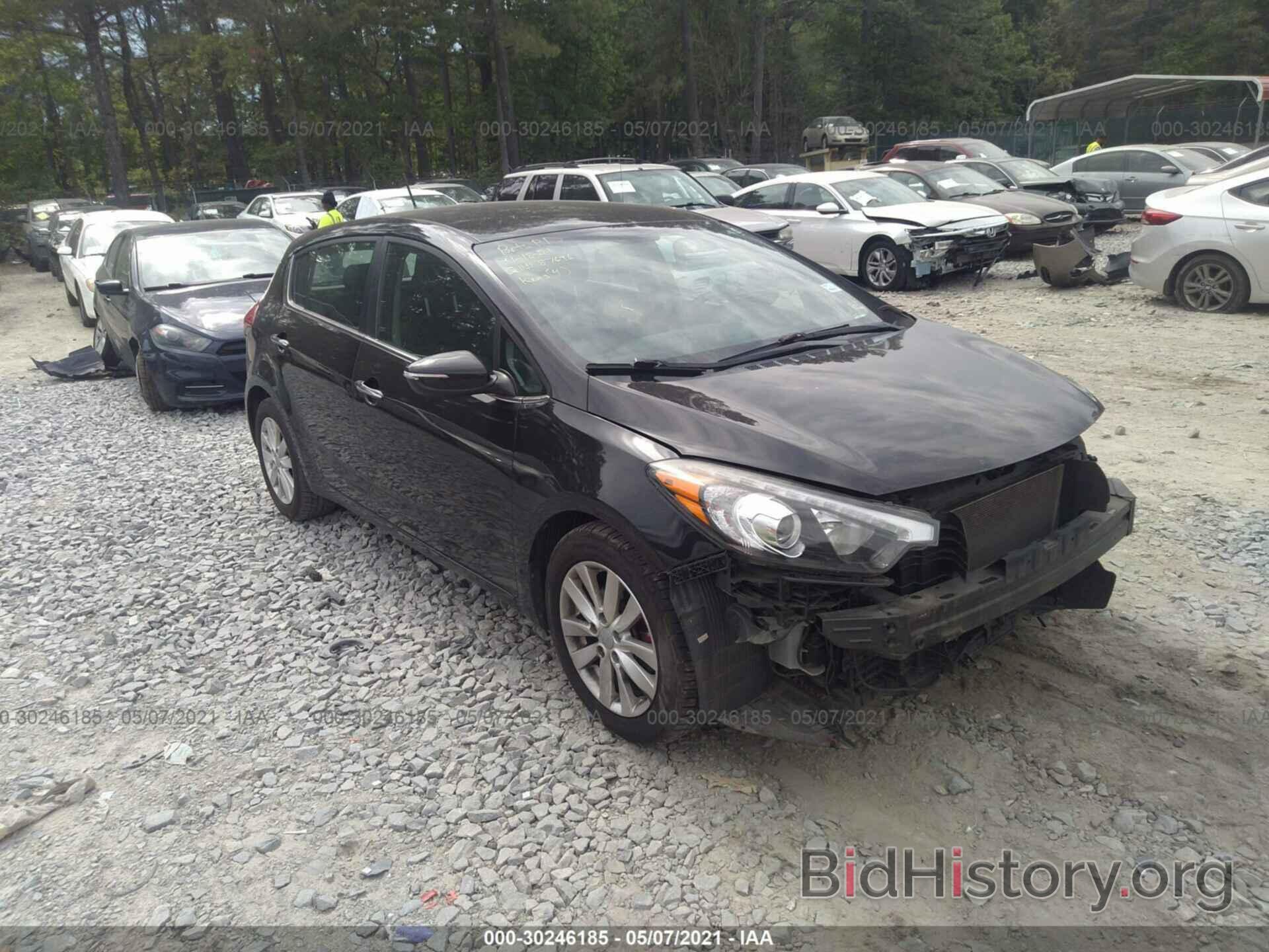 Photo KNAFX5A86E5246131 - KIA FORTE 5-DOOR 2014