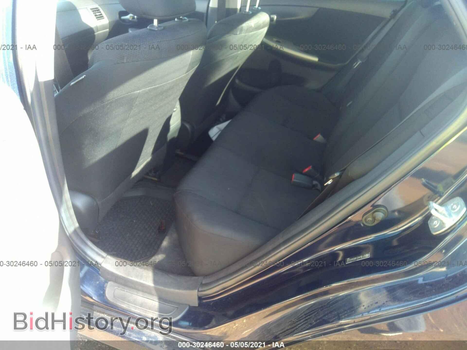 2011 TOYOTA COROLLA - VIN: 2T1BU4EE4BC645039 - Фото 8