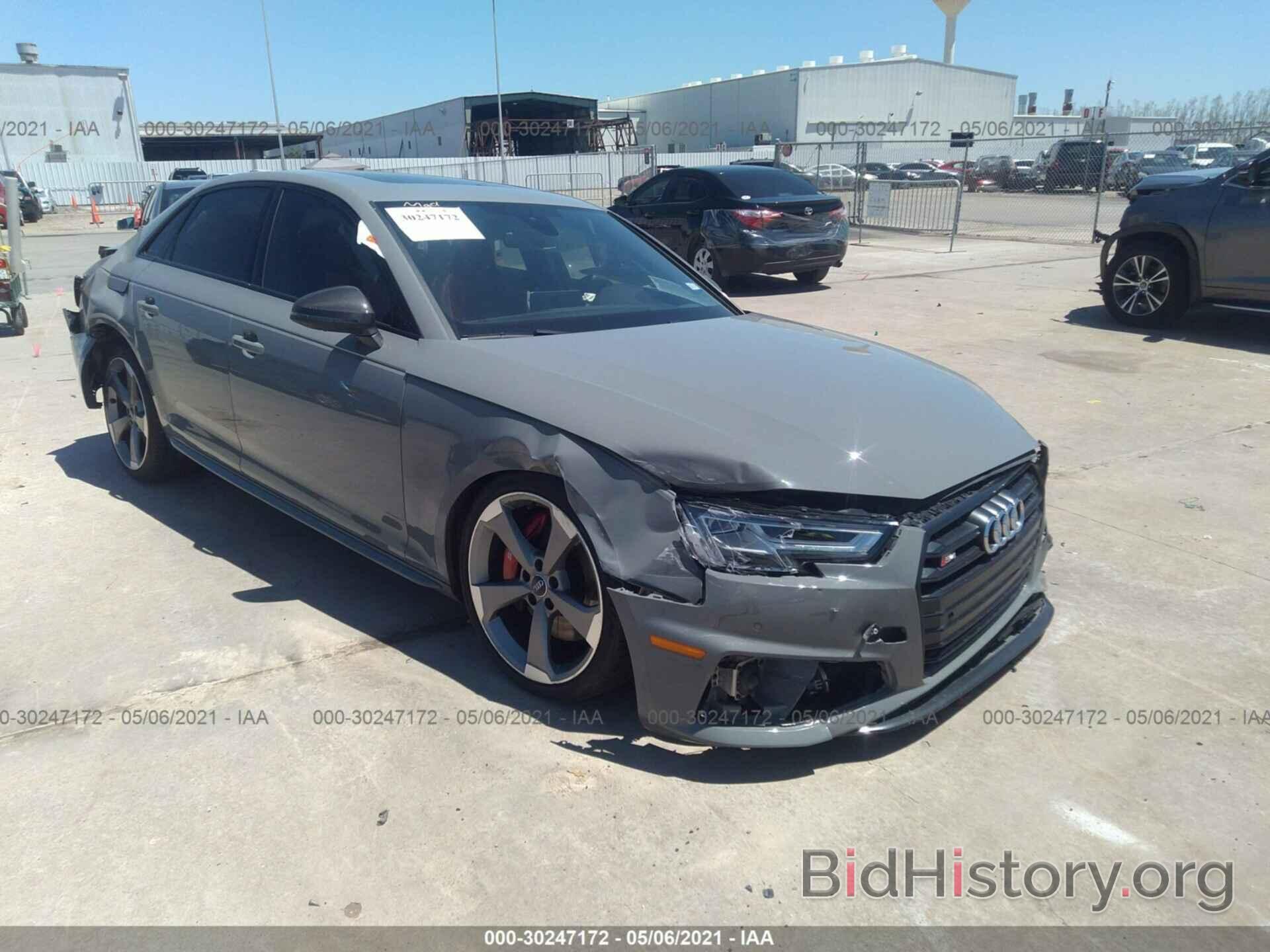 Photo WAUC4AF45KA001494 - AUDI S4 2019