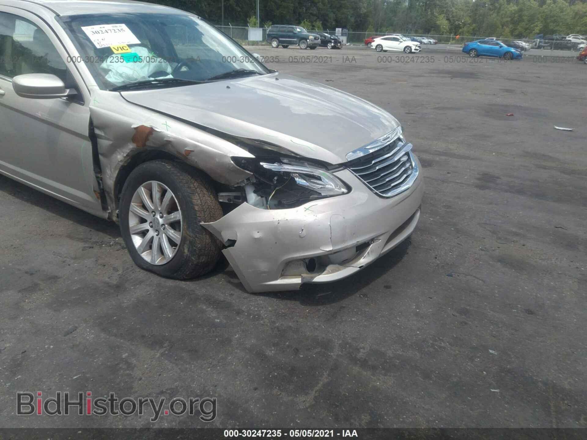 2013 CHRYSLER 200 - VIN: 1C3CCBBB9DN765719 - Фото 6