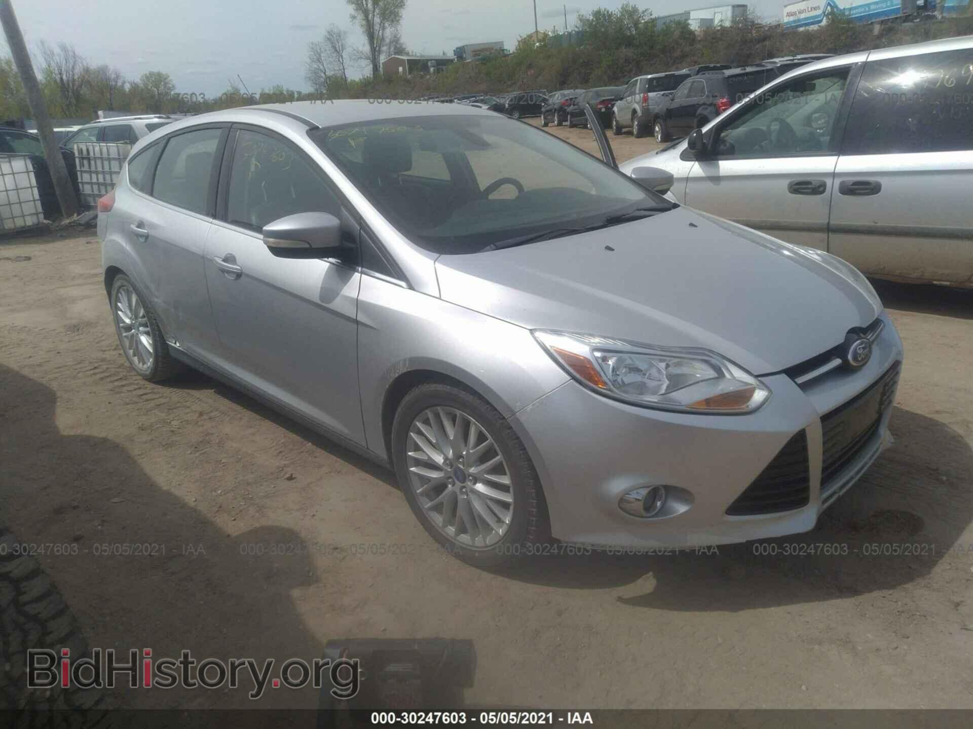 Фотография 1FAHP3M29CL343135 - FORD FOCUS 2012
