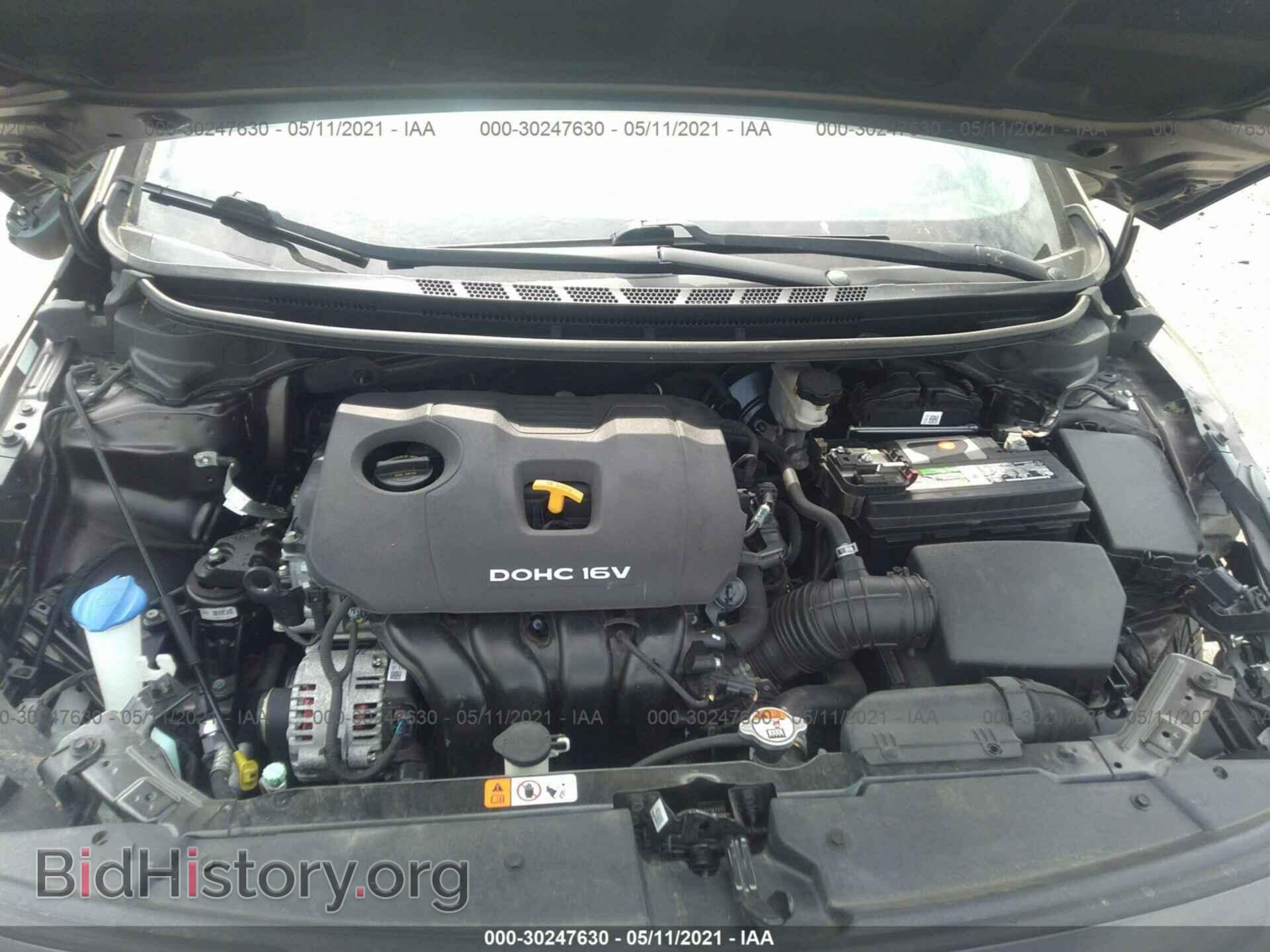 2017 KIA FORTE - VIN: 3KPFK4A71HE106032 - Photo 10