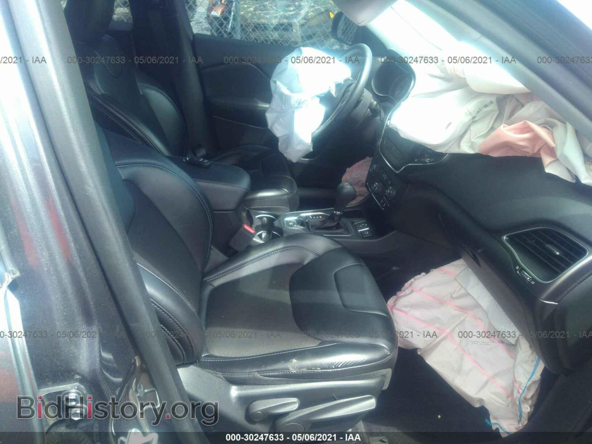 2019 JEEP CHEROKEE - VIN: 1C4PJLLB4KD176149 - Фото 5