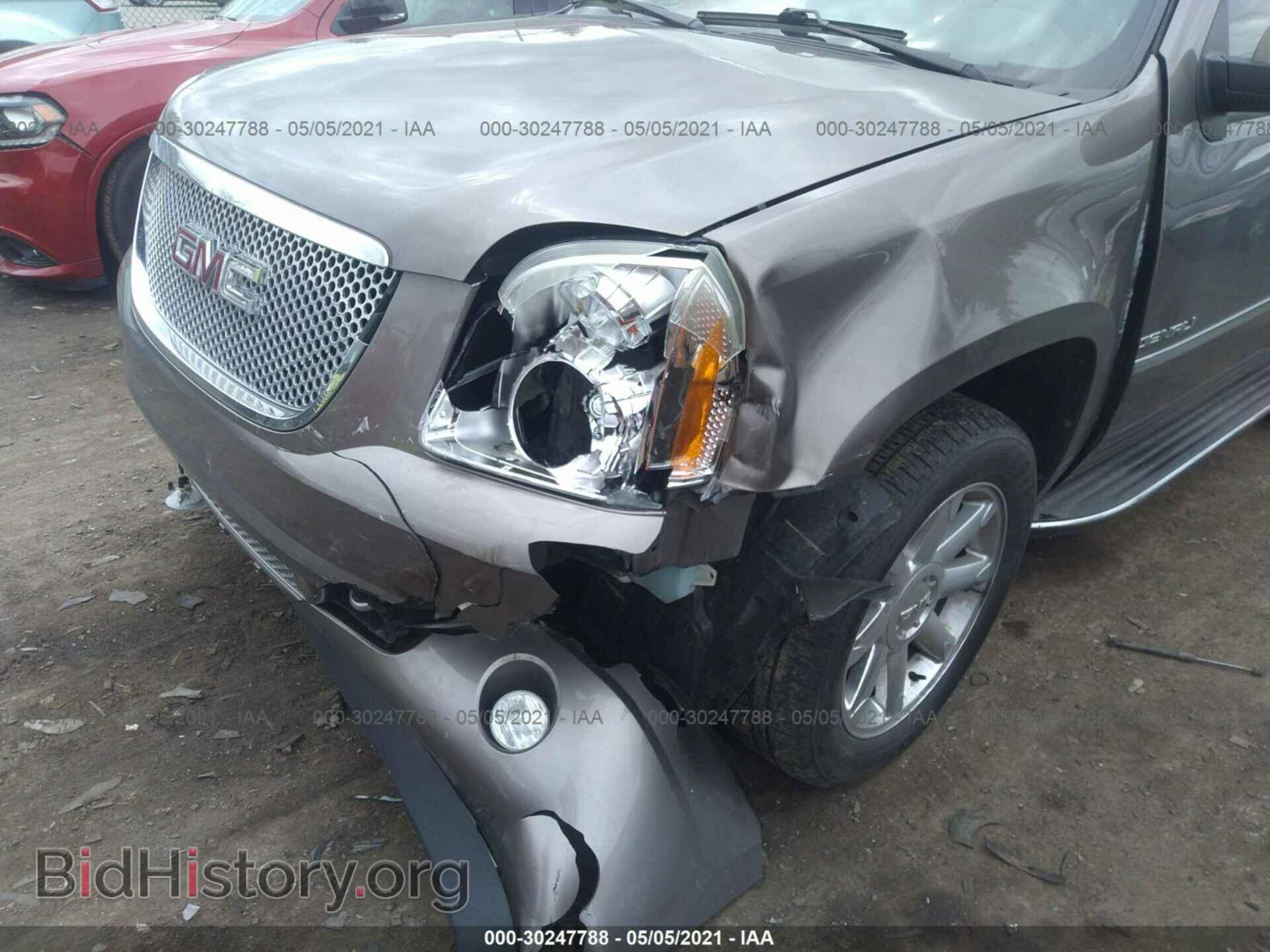 2011 GMC YUKON - VIN: 1GKS2EEF8BR209194 - Фото 6