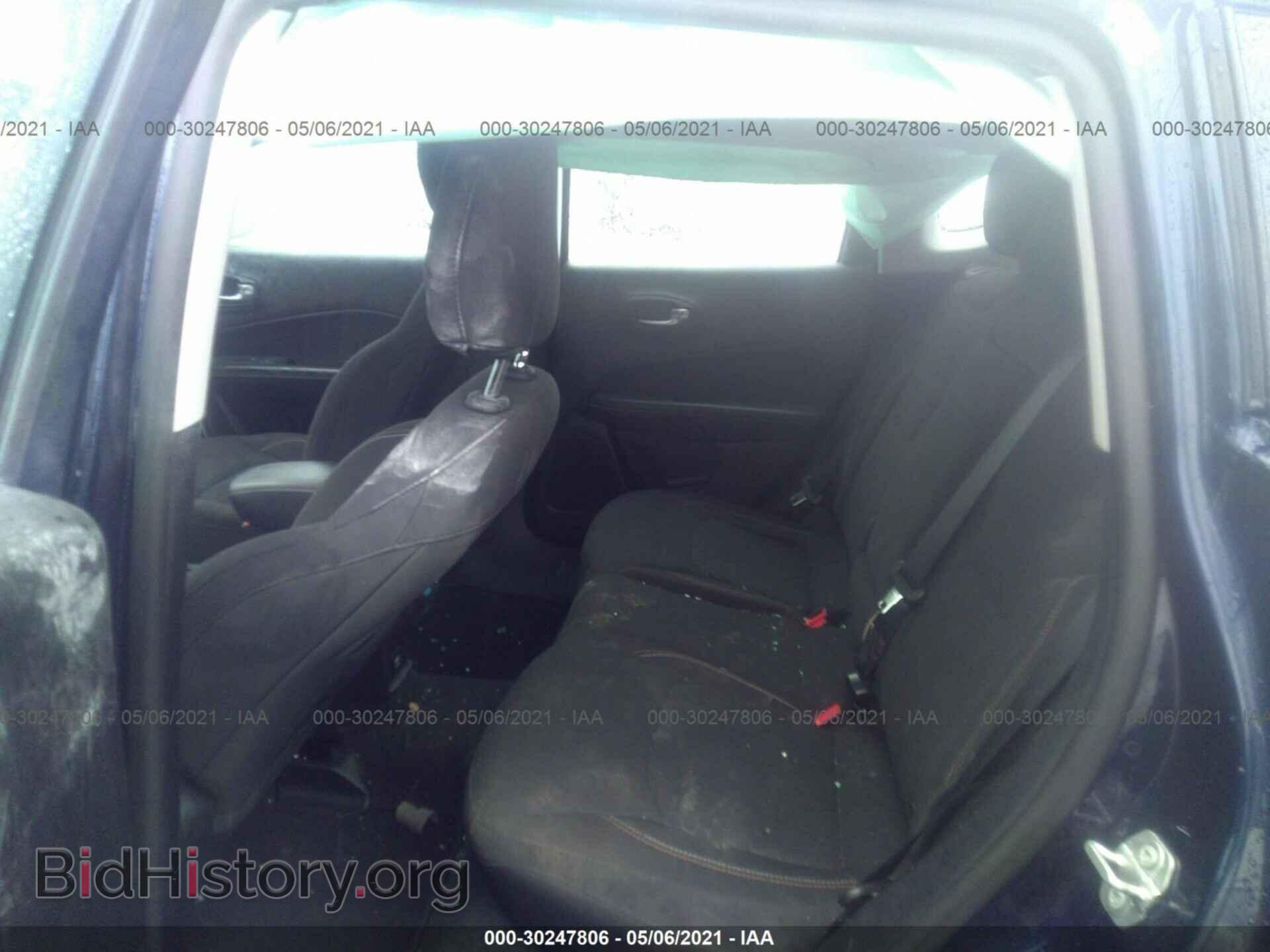 2018 JEEP COMPASS - VIN: 3C4NJDAB3JT376223 - Фото 8
