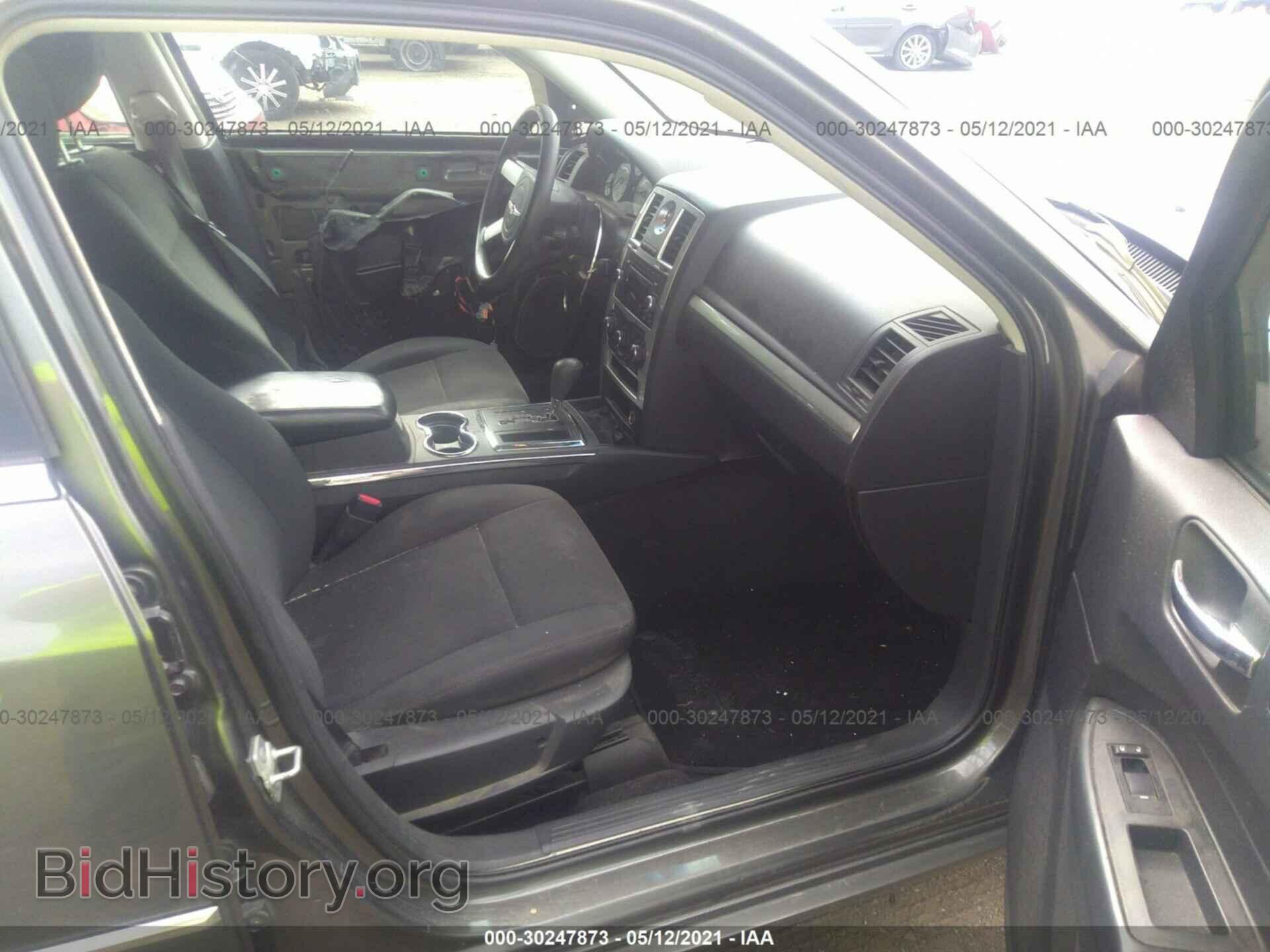 2009 CHRYSLER 300 - VIN: 2C3LA43D29H568845 - Фото 5