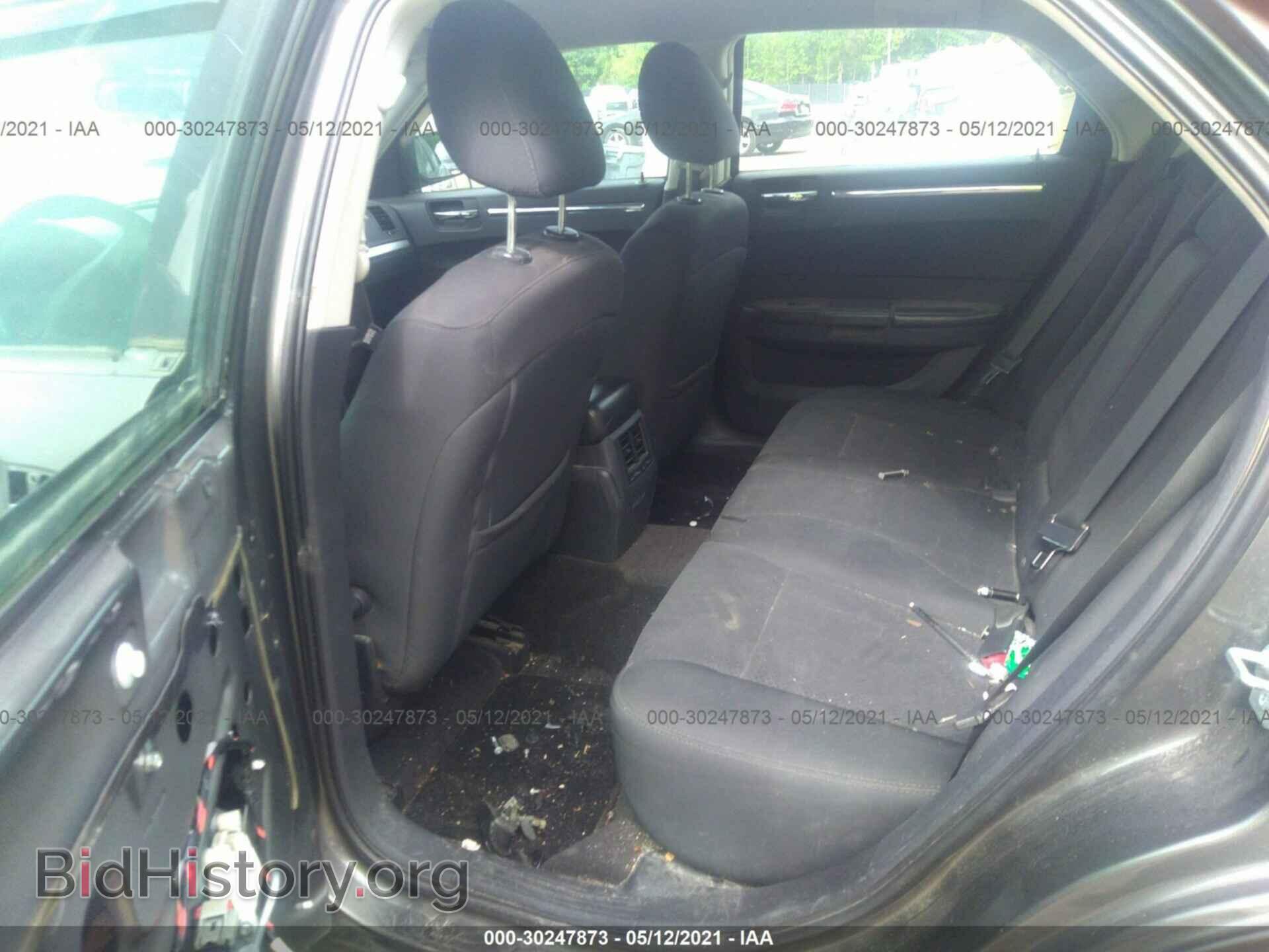 2009 CHRYSLER 300 - VIN: 2C3LA43D29H568845 - Фото 8