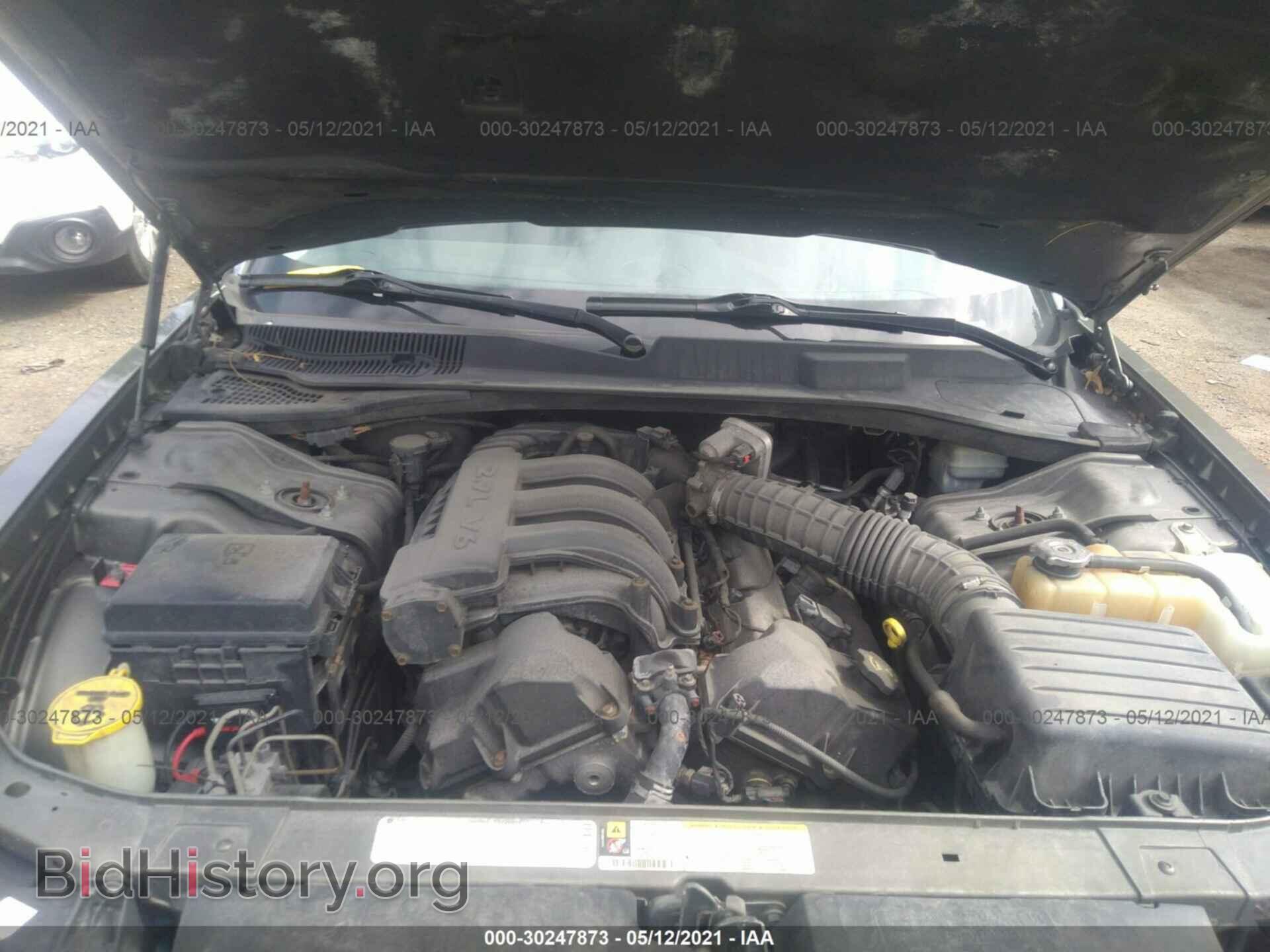 2009 CHRYSLER 300 - VIN: 2C3LA43D29H568845 - Фото 10
