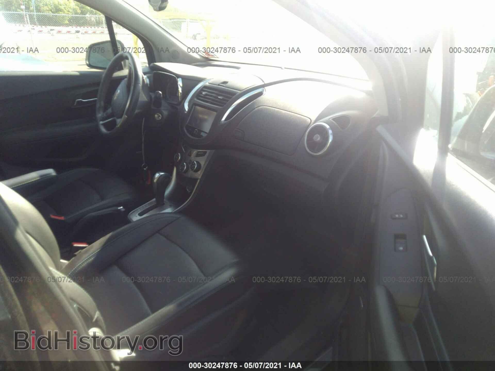 2015 CHEVROLET TRAX - VIN: 3GNCJNSB2FL175018 - Фото 5
