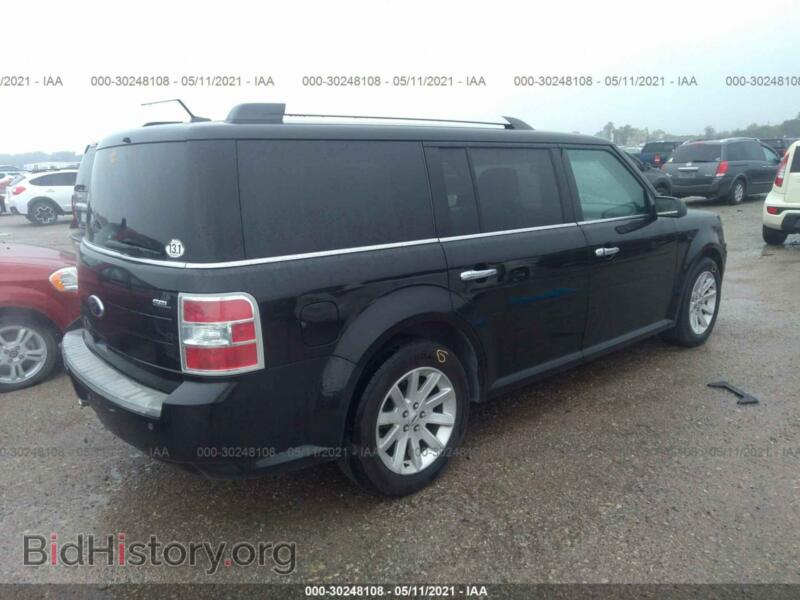 2010 Ford FLEX (VIN 2FMGK5CC5ABD03153) — фото 4 из 15