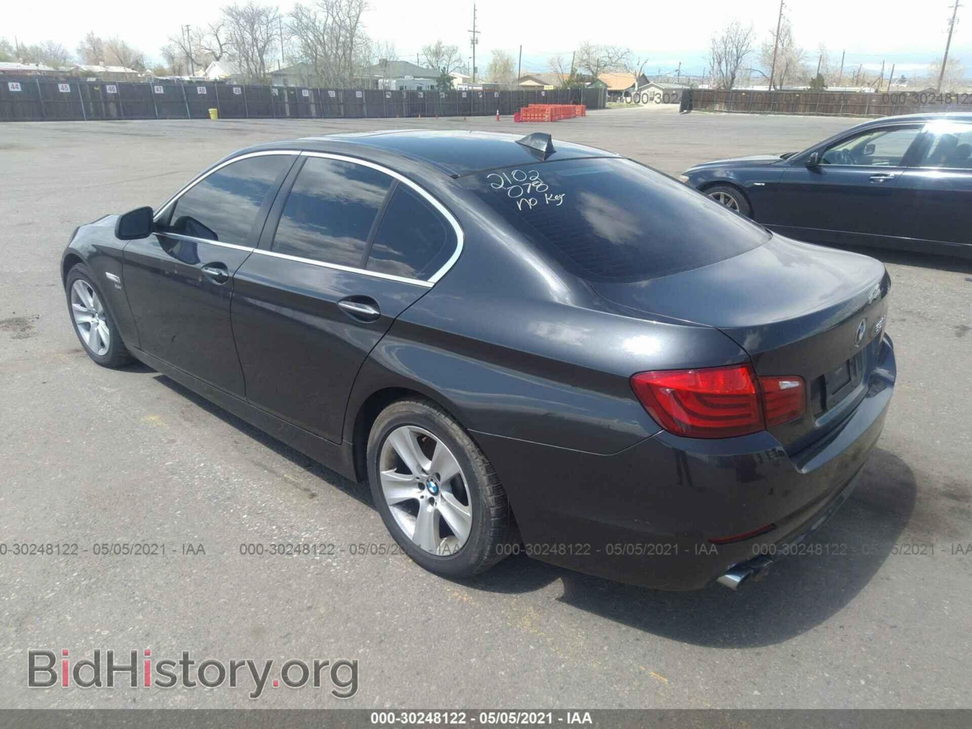 2012 BMW 5 SERIES - VIN: WBAXH5C59CDW10047 - Photo 3
