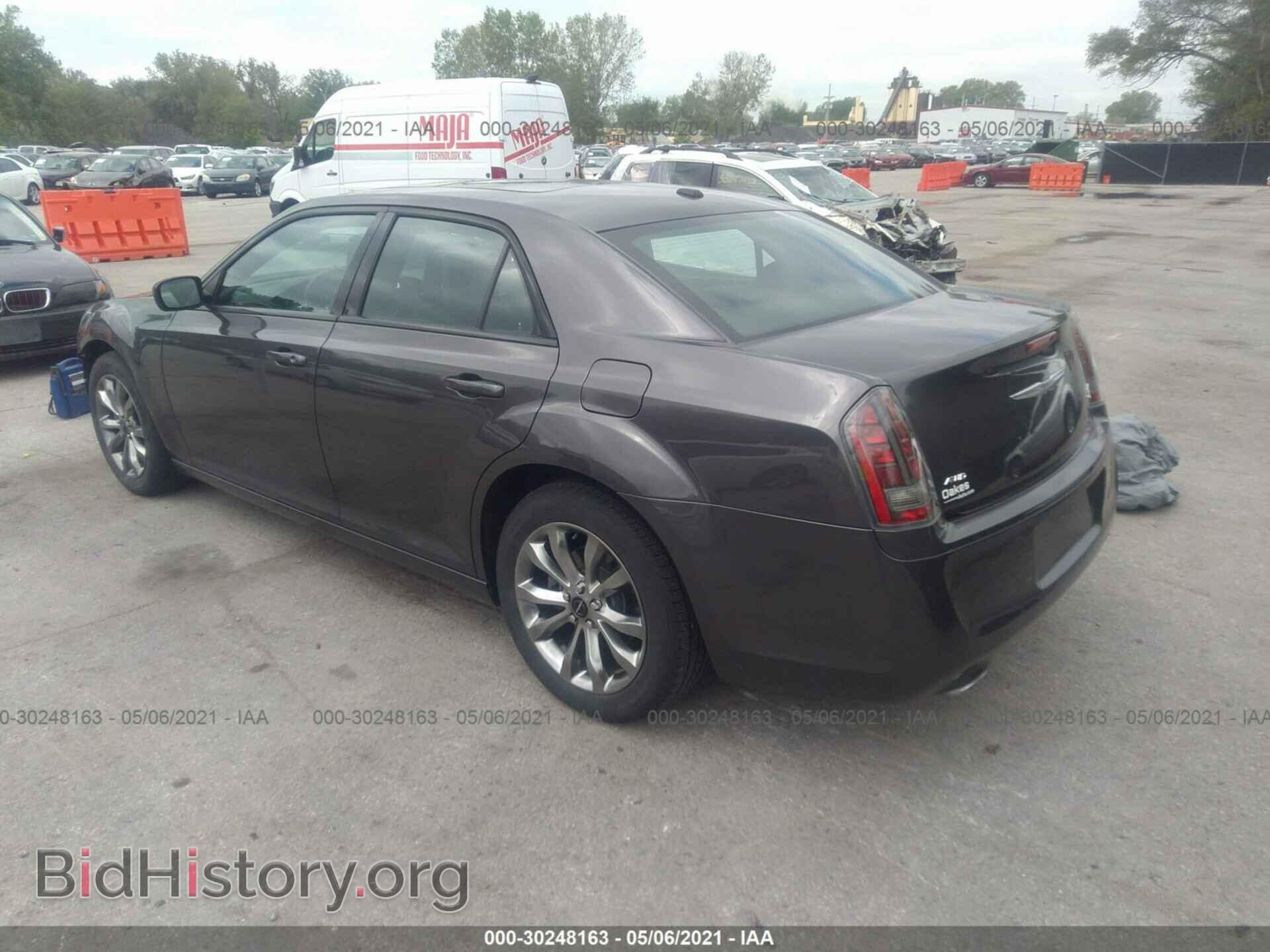 2014 CHRYSLER 300 - VIN: 2C3CCAGG6EH383625 - Фото 3