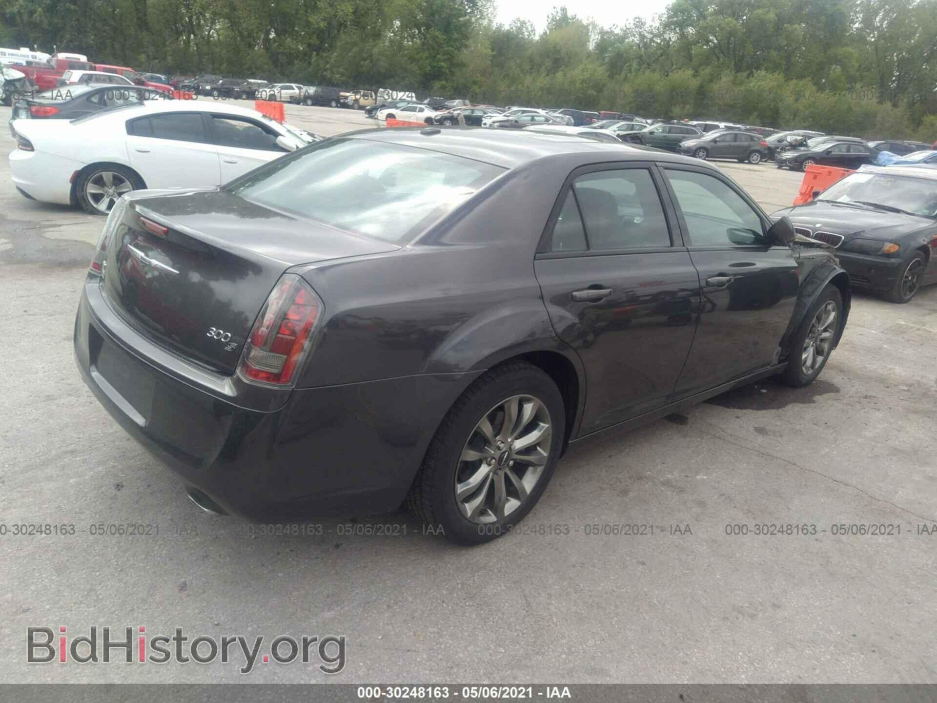 2014 CHRYSLER 300 - VIN: 2C3CCAGG6EH383625 - Фото 4