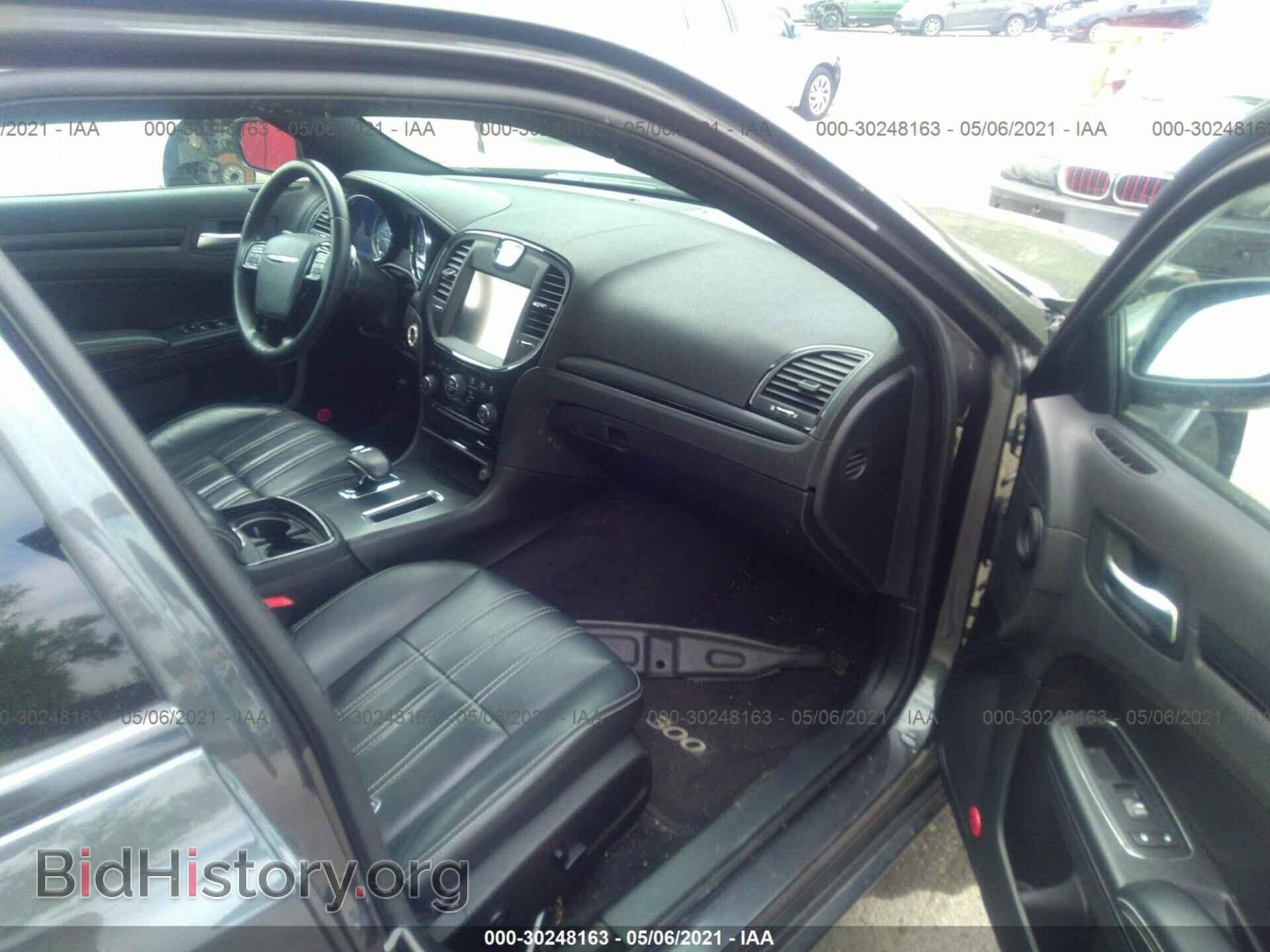 2014 CHRYSLER 300 - VIN: 2C3CCAGG6EH383625 - Фото 5