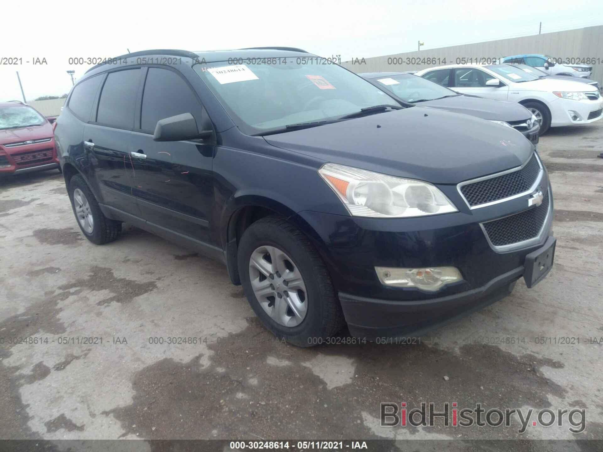 Photo 1GNKREED1CJ188881 - CHEVROLET TRAVERSE 2012