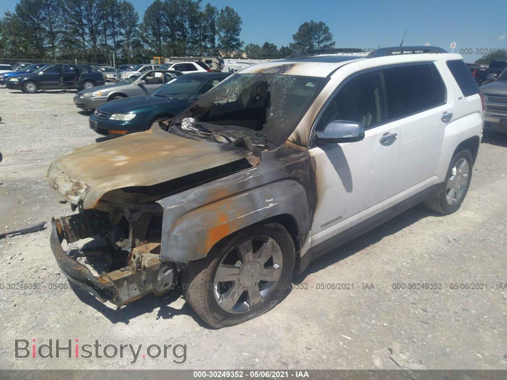 2010 GMC TERRAIN - VIN: 2CTFLHEY0A6280885 - Фото 2