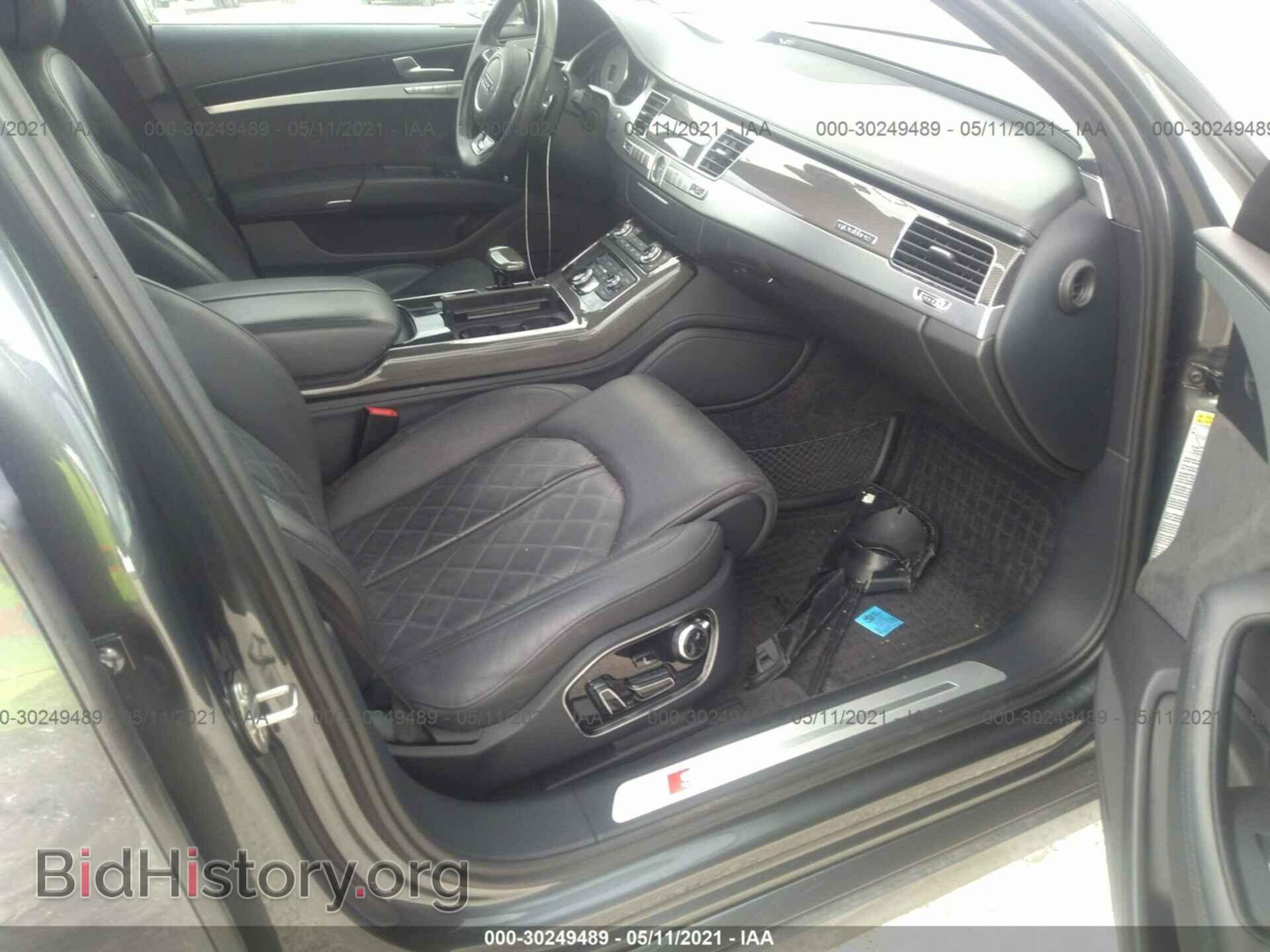2013 AUDI S8 - VIN: WAUD2AFD3DN026304 - Фото 5