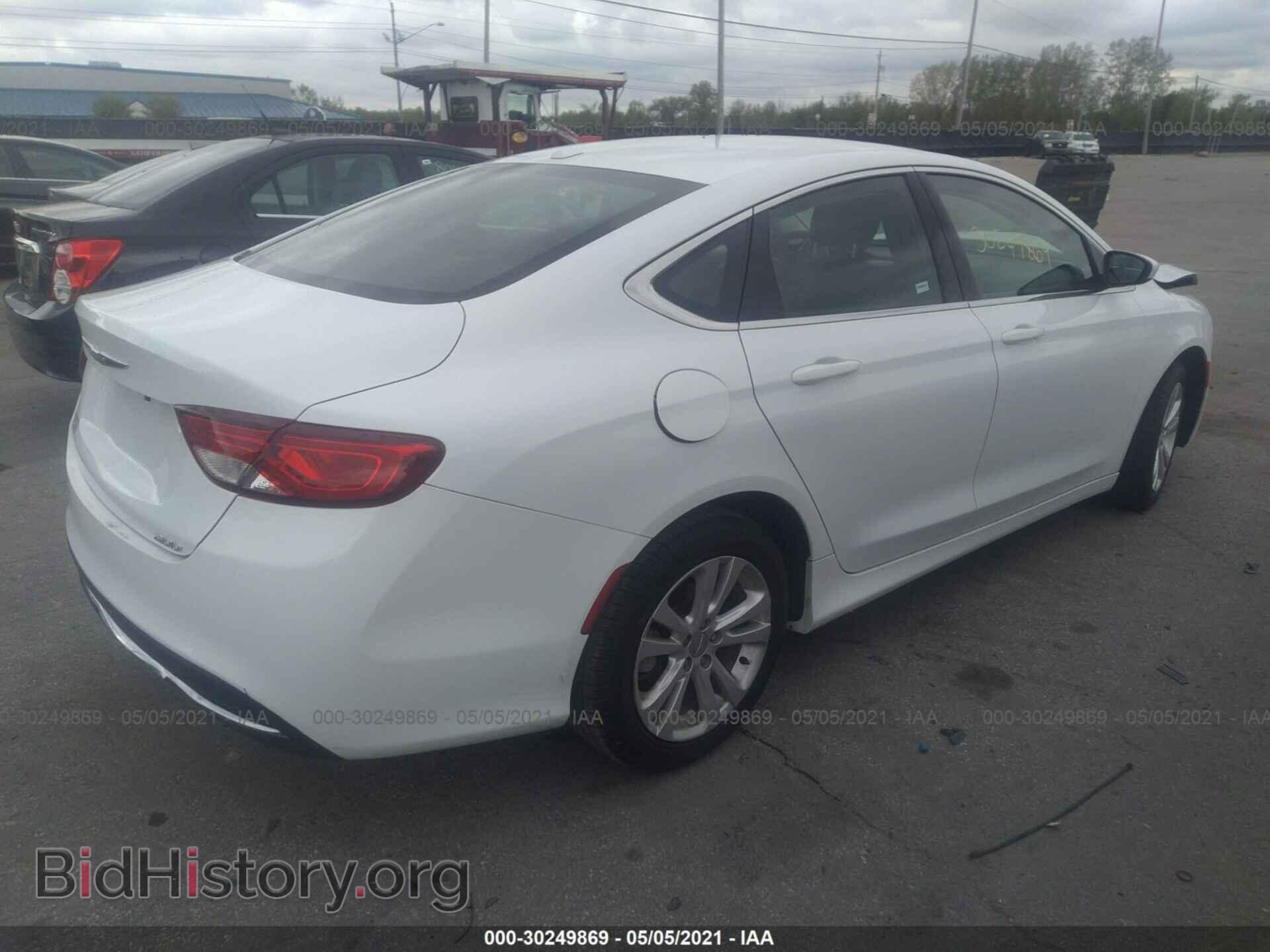 2016 CHRYSLER 200 - VIN: 1C3CCCAB5GN164982 - Фото 4