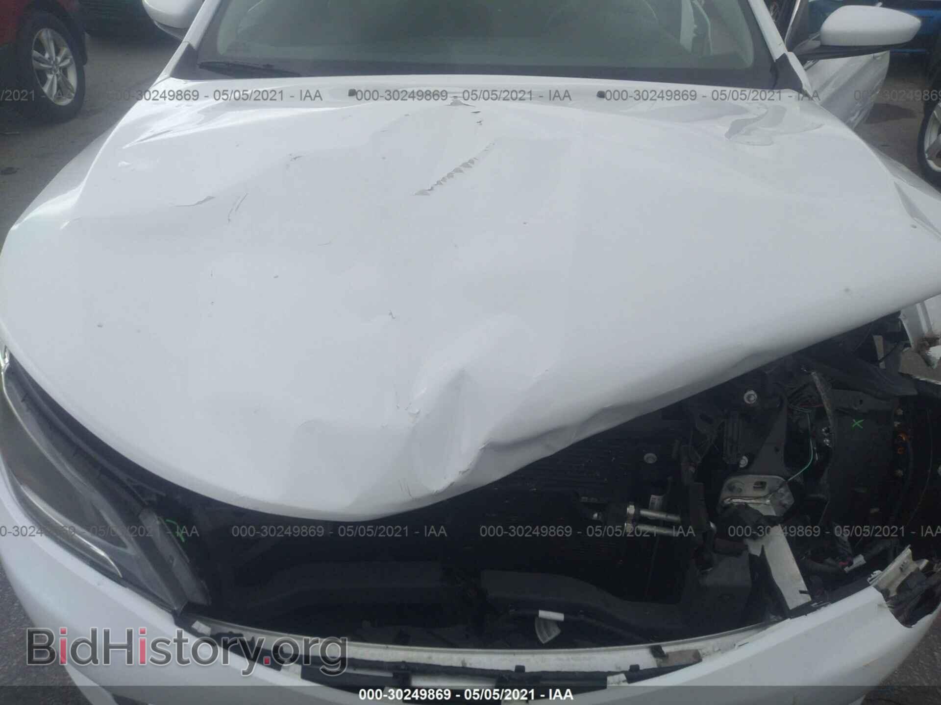 2016 CHRYSLER 200 - VIN: 1C3CCCAB5GN164982 - Фото 10