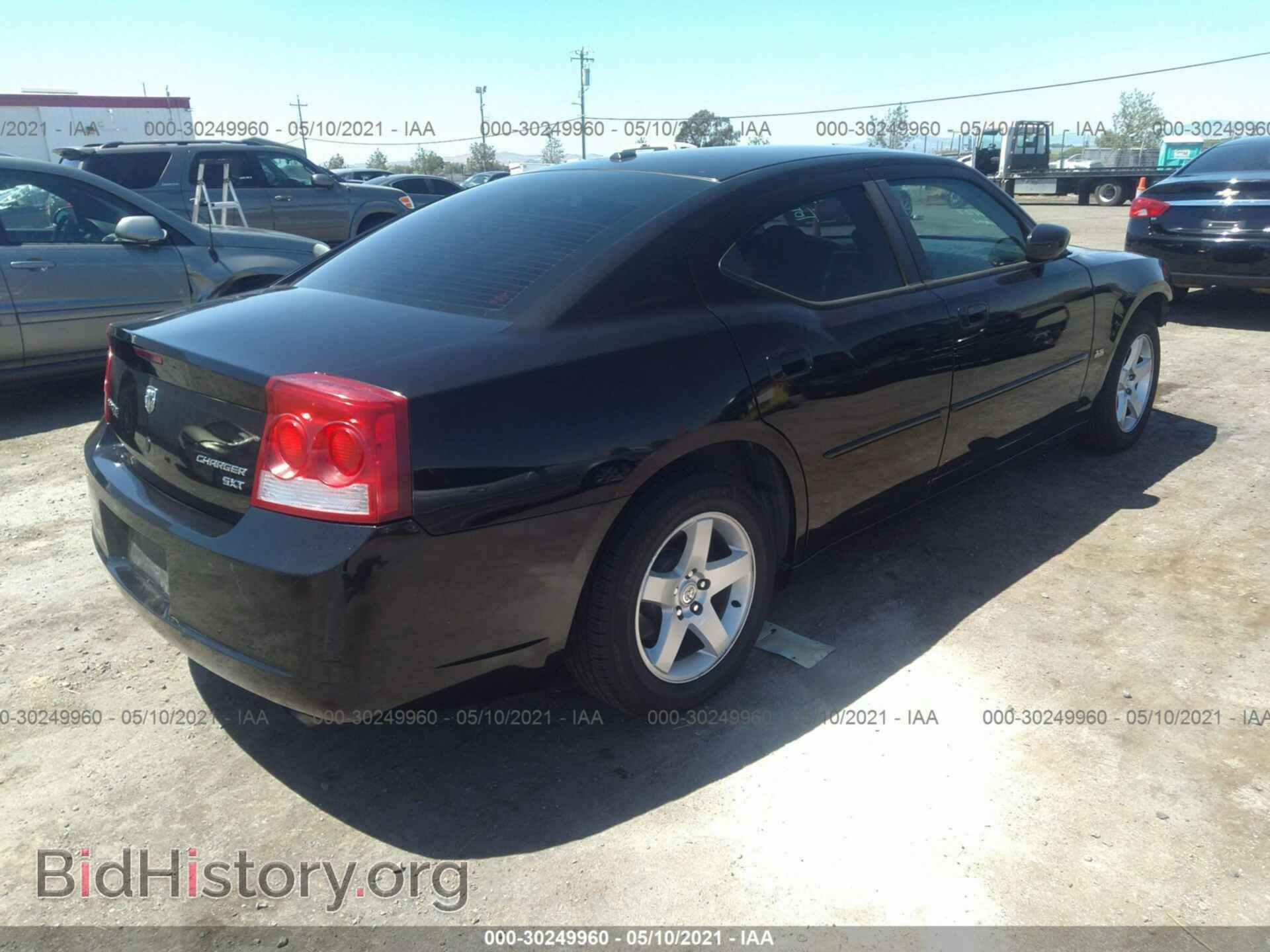 2010 DODGE CHARGER - VIN: 2B3CA3CV3AH169138 - Фото 4