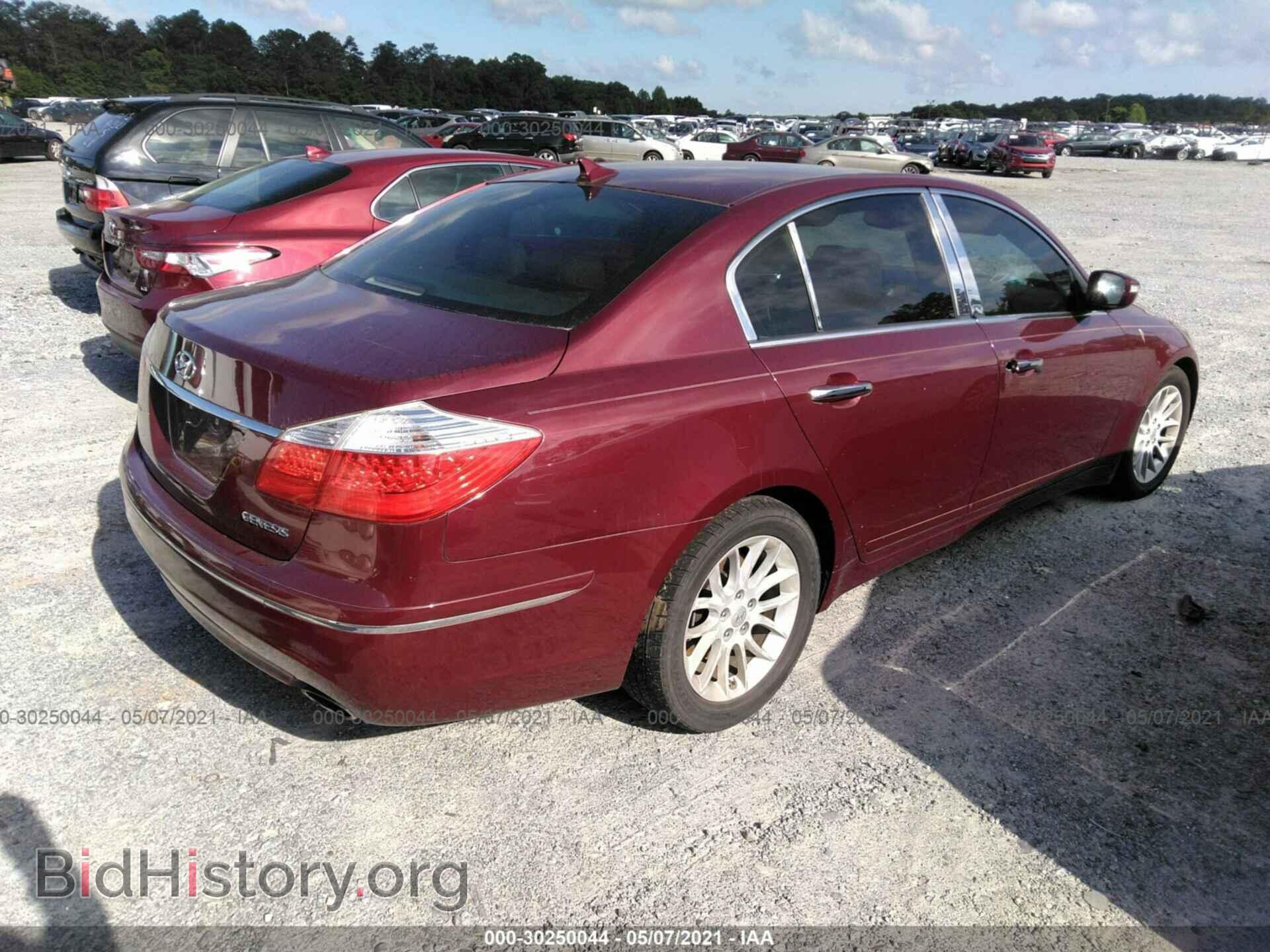 2010 HYUNDAI GENESIS - VIN: KMHGC4DEXAU097393 - Фото 4