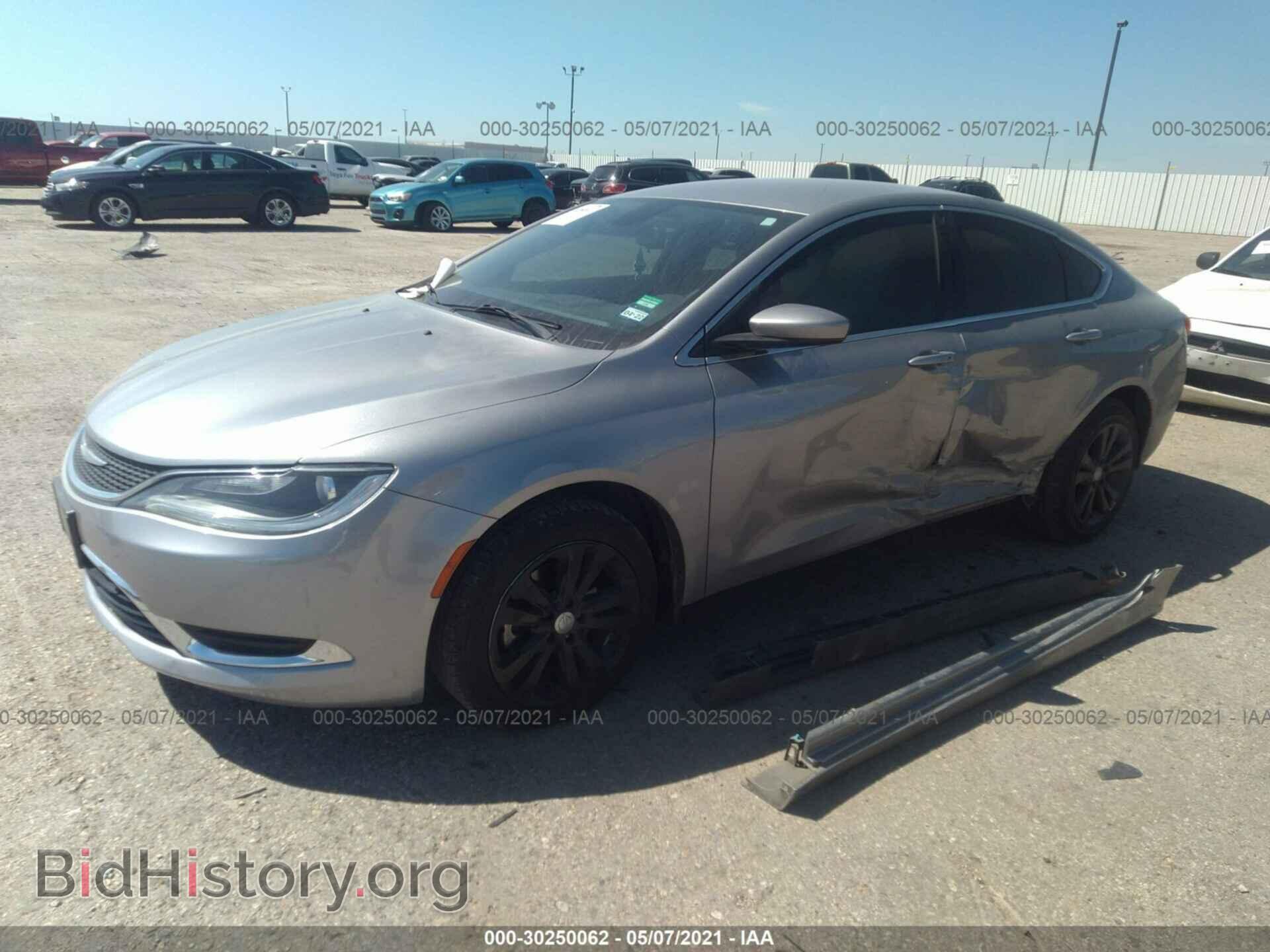 2015 CHRYSLER 200 - VIN: 1C3CCCAB2FN702746 - Фото 2