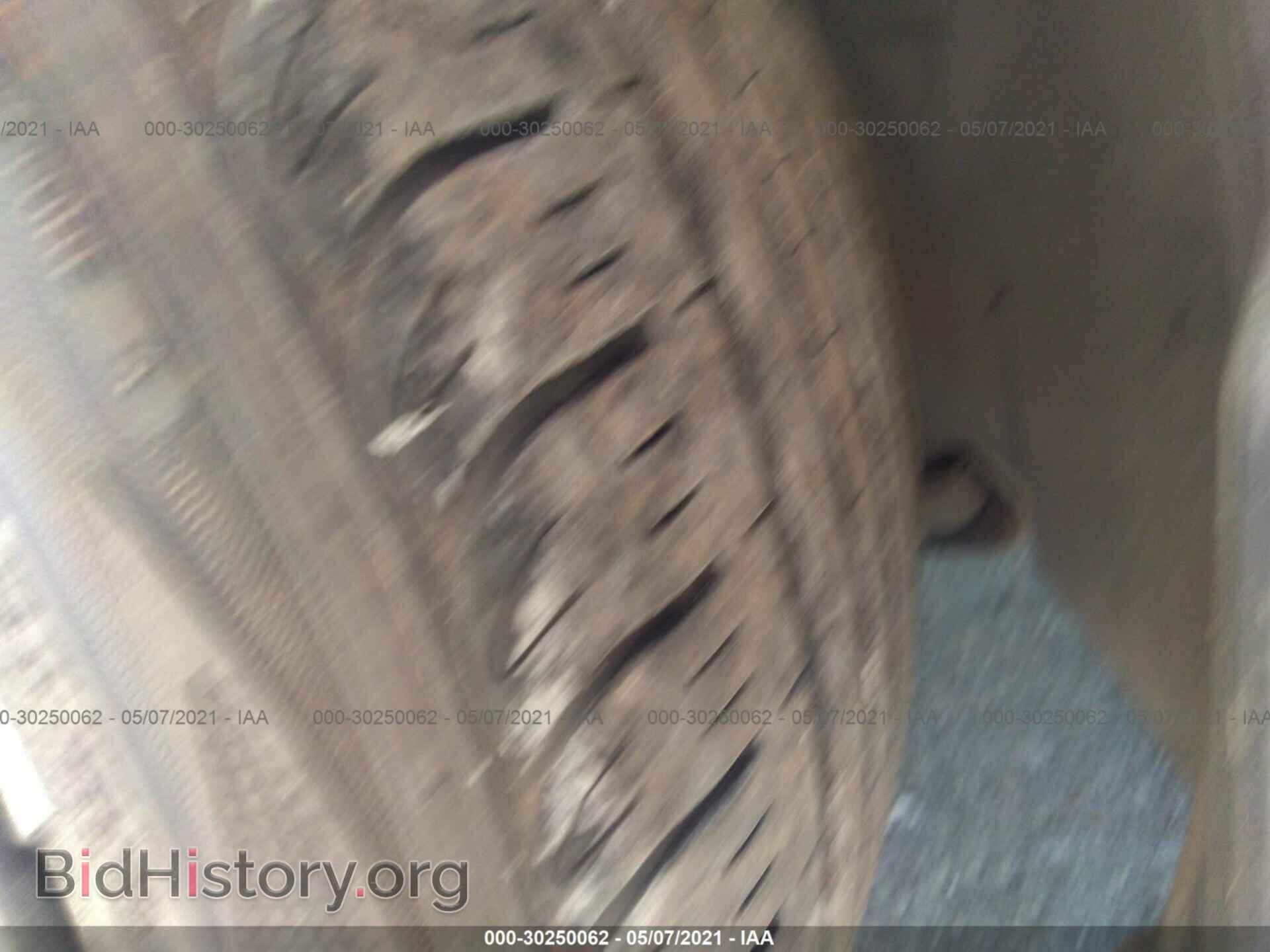 2015 CHRYSLER 200 - VIN: 1C3CCCAB2FN702746 - Фото 13