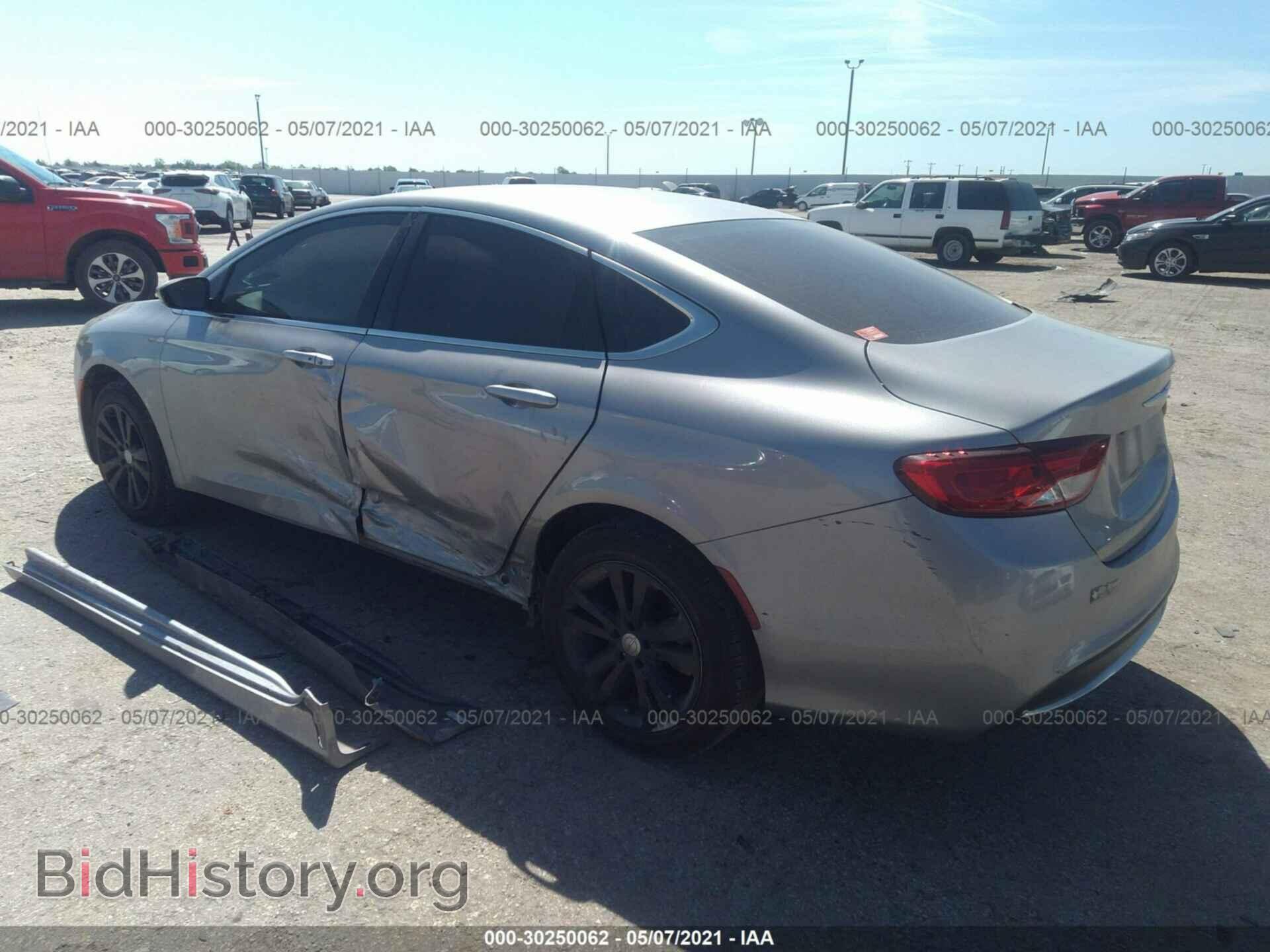 2015 CHRYSLER 200 - VIN: 1C3CCCAB2FN702746 - Фото 3