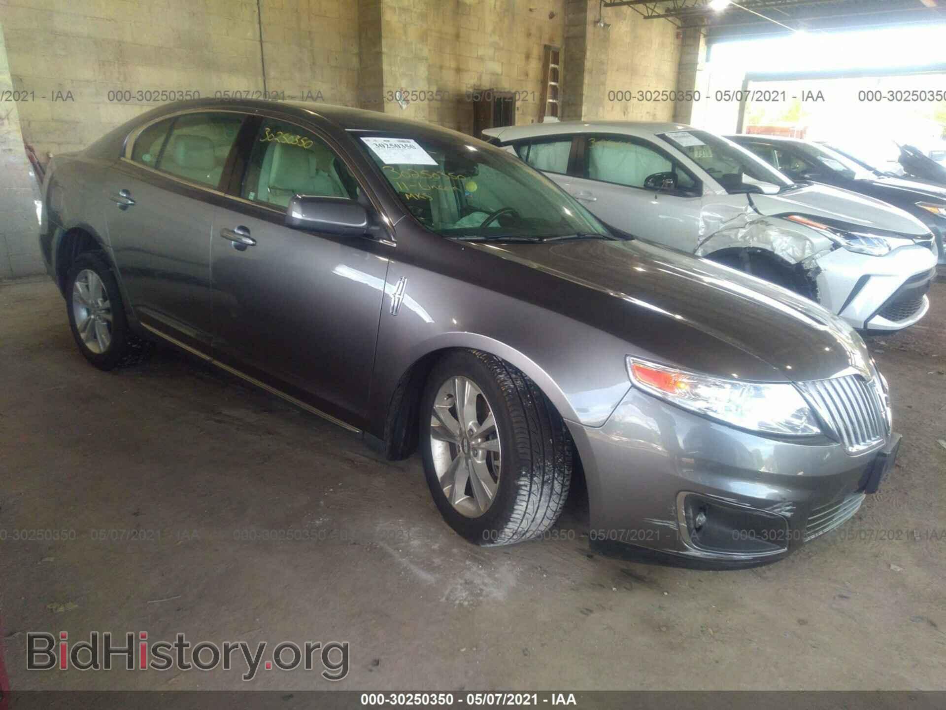 Фотография 1LNHL9DR6BG602737 - LINCOLN MKS 2011