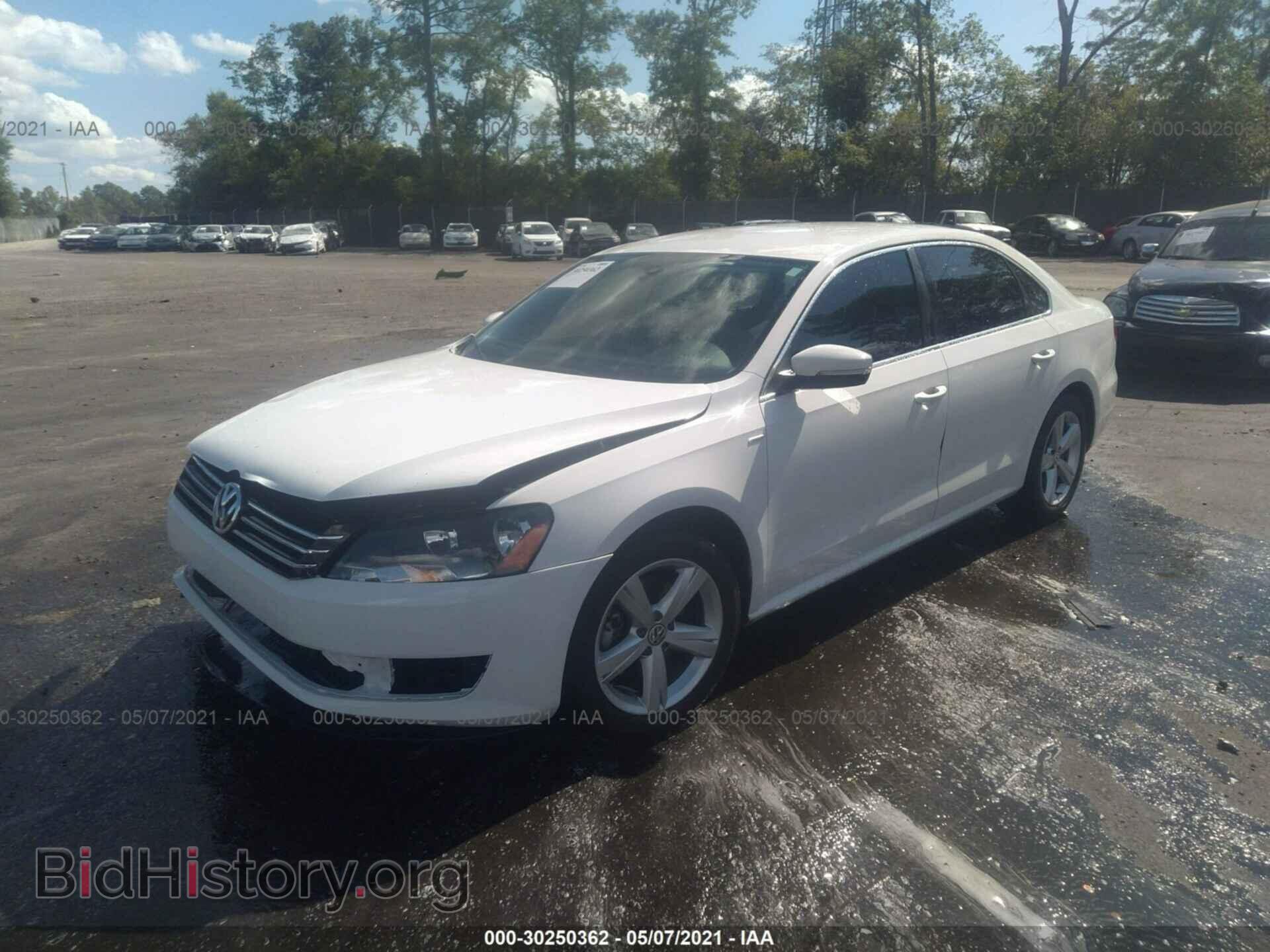 2014 VOLKSWAGEN PASSAT - VIN: 1VWAT7A34EC028447 - Фото 2