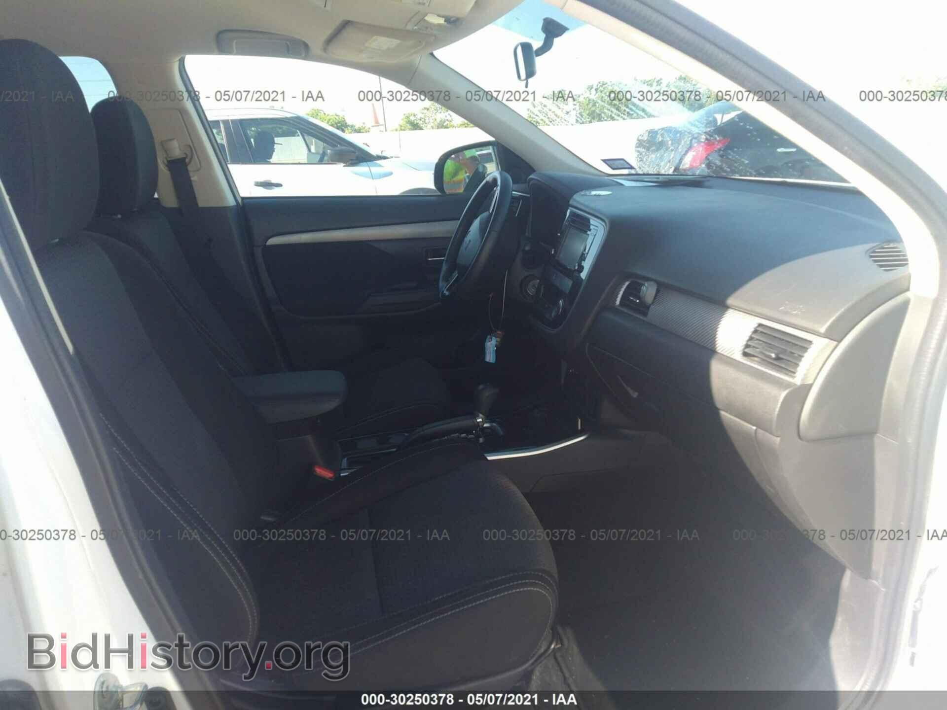 2017 MITSUBISHI OUTLANDER - VIN: JA4AD2A30HZ033112 - Фото 5
